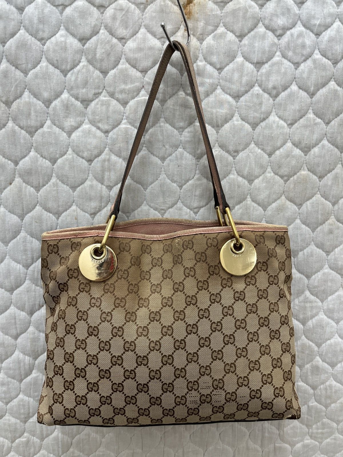 Gucci 🔥🔥🔥STEALS GUCCI HANDBAG Size ONE SIZE - 1 Thumbnail