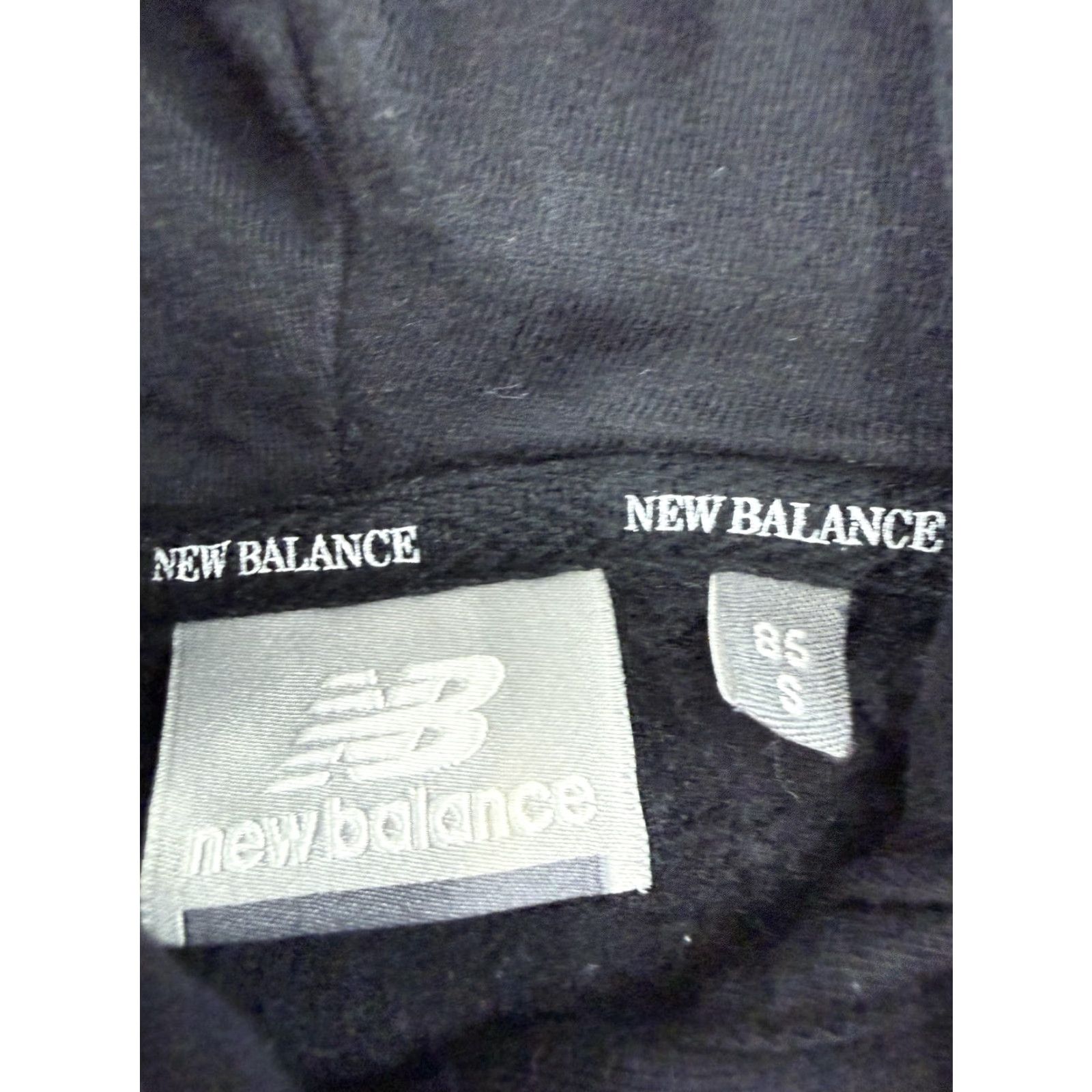 New Balance New Balance Hoodie Womens Small Black Cropped Embroidered Sports Club Fleece Size S / US 4 / IT 40 - 5 Thumbnail