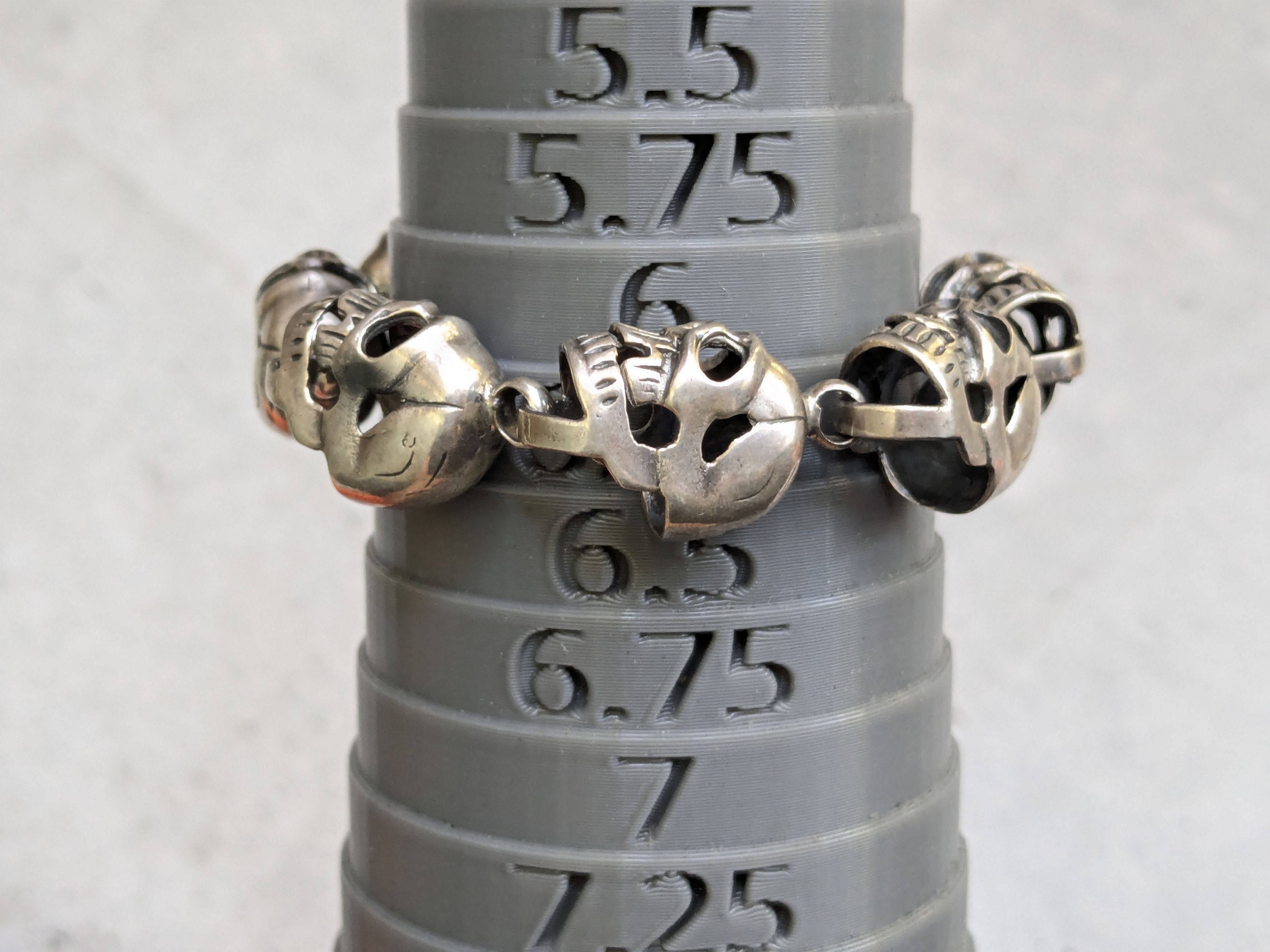Jewelry Vintage Sterling Silver Skull Bracelet 6.25" Biker Punk Size ONE SIZE - 14 Thumbnail