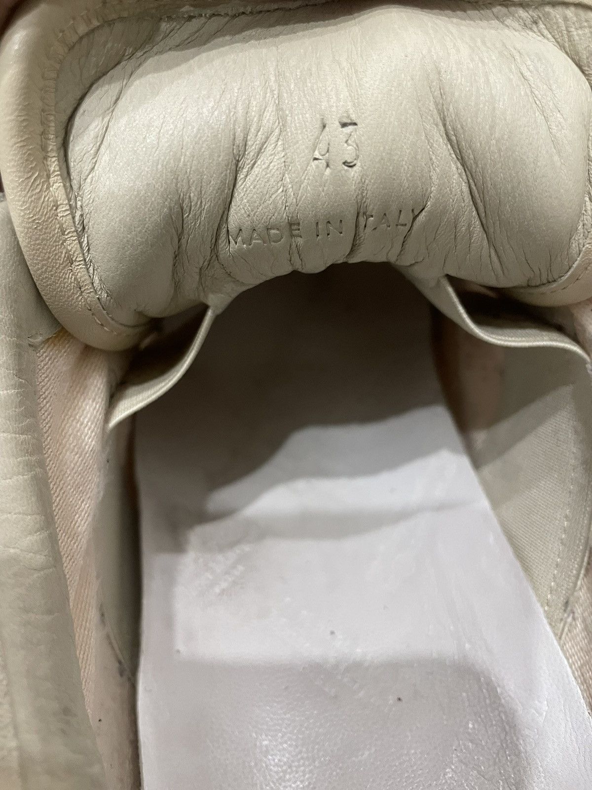 Maison Margiela GAT 22 Runner low beige Size US 10 / EU 43 - 8 Thumbnail