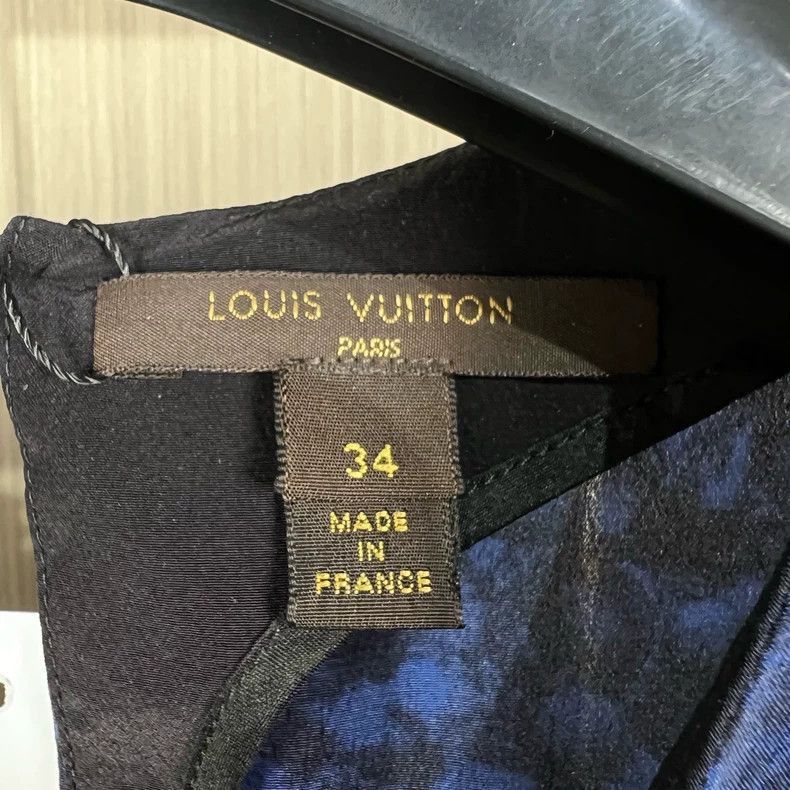 Louis Vuitton Louis Vuitton Silk Short Sleeve Top-2506 Size US S / EU 44-46 / 1 - 3 Thumbnail