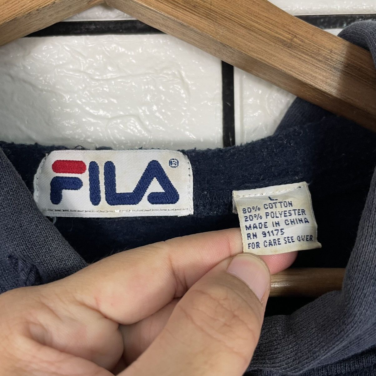 Fila Vintage Fila Italia Big Logo Hoodie Size US L / EU 52-54 / 3 - 13 Thumbnail