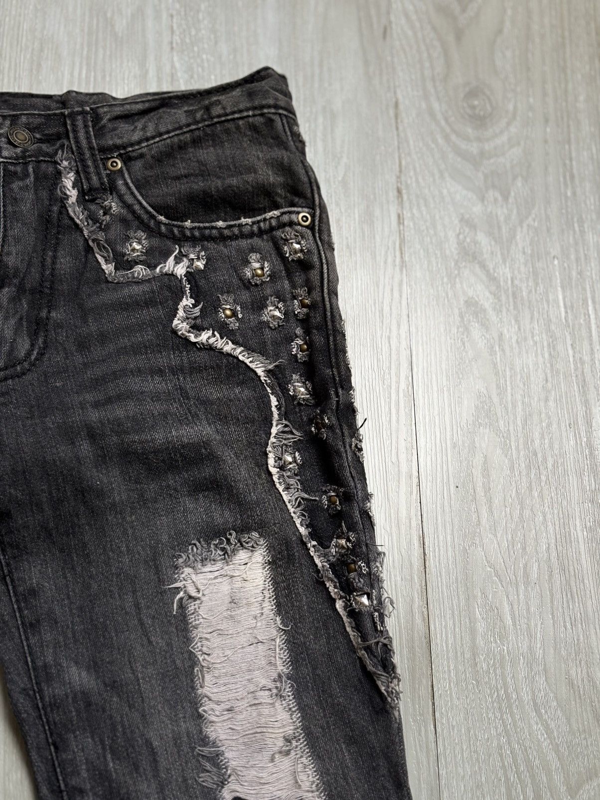 Japanese Brand shinehlll distressed flare jeans Size US 27 - 4 Thumbnail