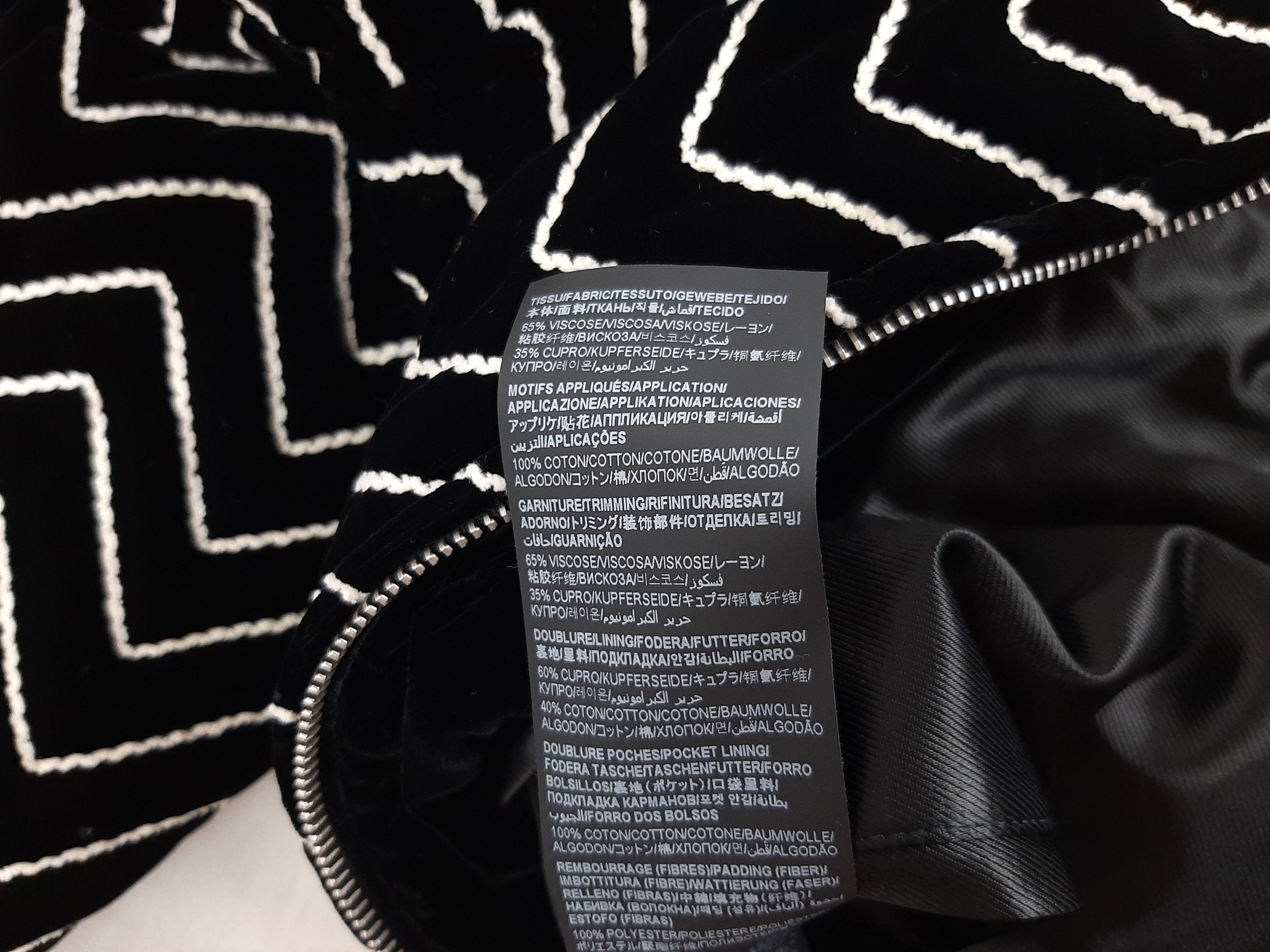 Saint Laurent Paris Saint Laurent Zig Zag Print Bomber Black Men's Size IT 48 M Size US M / EU 48-50 / 2 - 14 Thumbnail