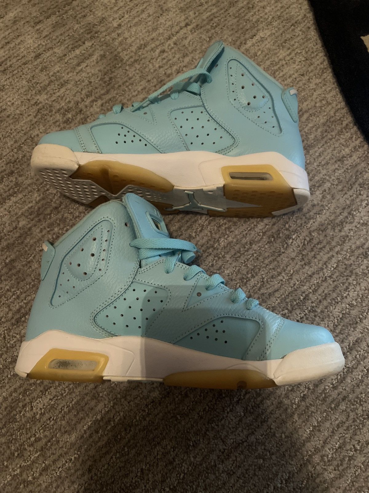 Jordan Brand Jordan retro 6 “Pantone” Size US 7 / EU 40 - 3 Thumbnail