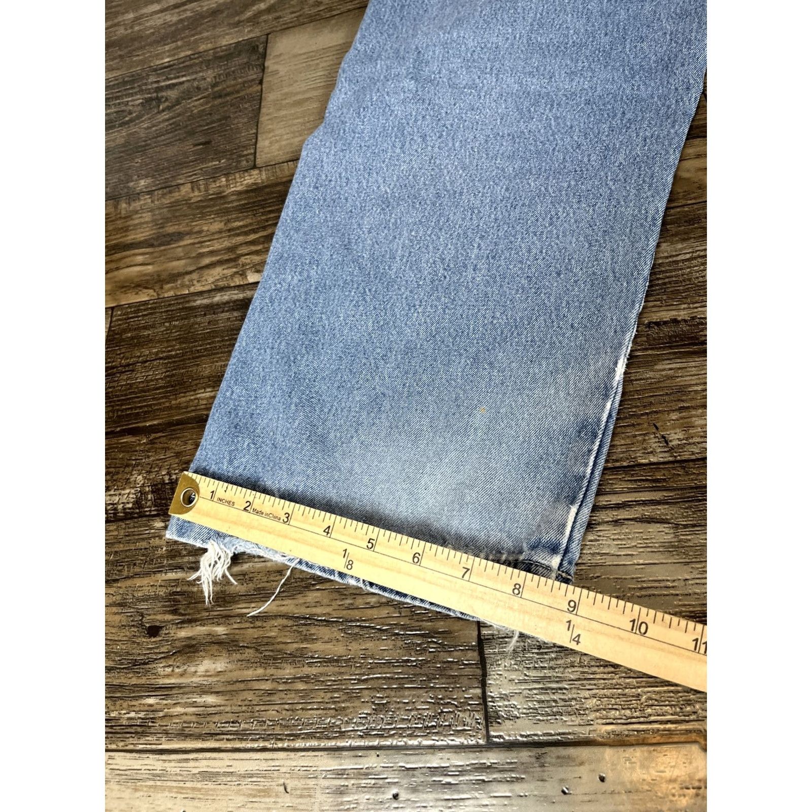 Old Navy VINTAGE Old Navy Jeans Men 34x31 Denim 5-Pocket Distressed Straight 90s Grunge Blue Waist 31 Inseam 31 Regular Size 34x31 Size US 34 / EU 50 - 3 Thumbnail