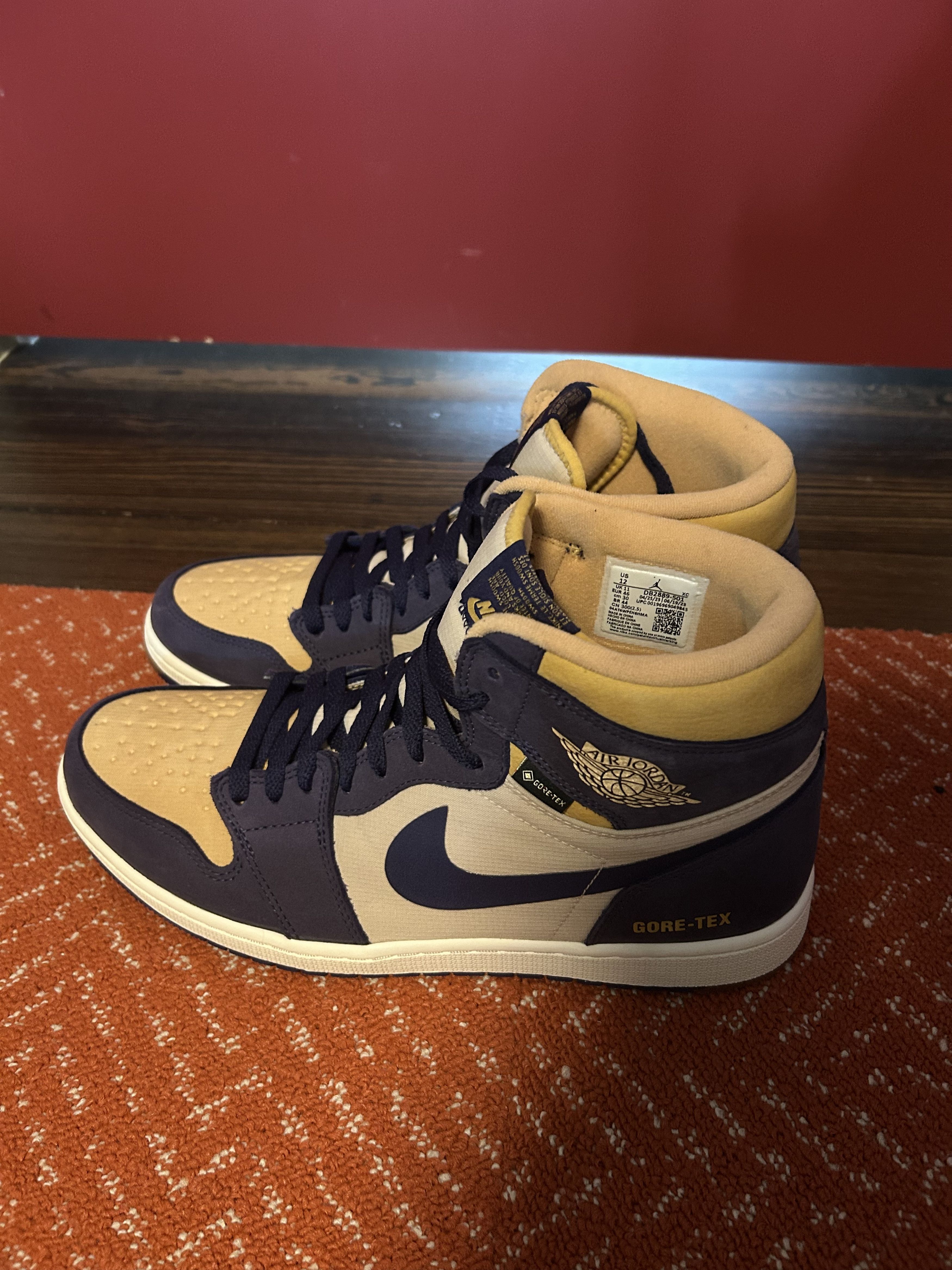 Jordan Brand Jordan 1 high gore Tex sky j purple Size US 12 / EU 45 - 5 Thumbnail