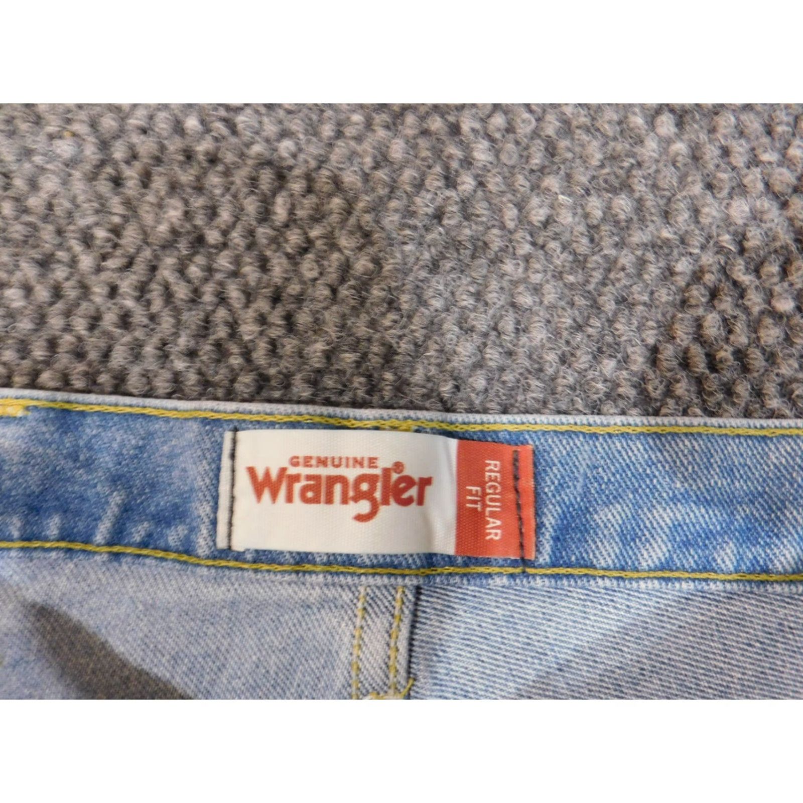 Wrangler Wrangler Jeans Mens 36x29 Blue Premium Wash Straight Vintage MGW20 Workwear Size US 36 / EU 52 - 4 Thumbnail