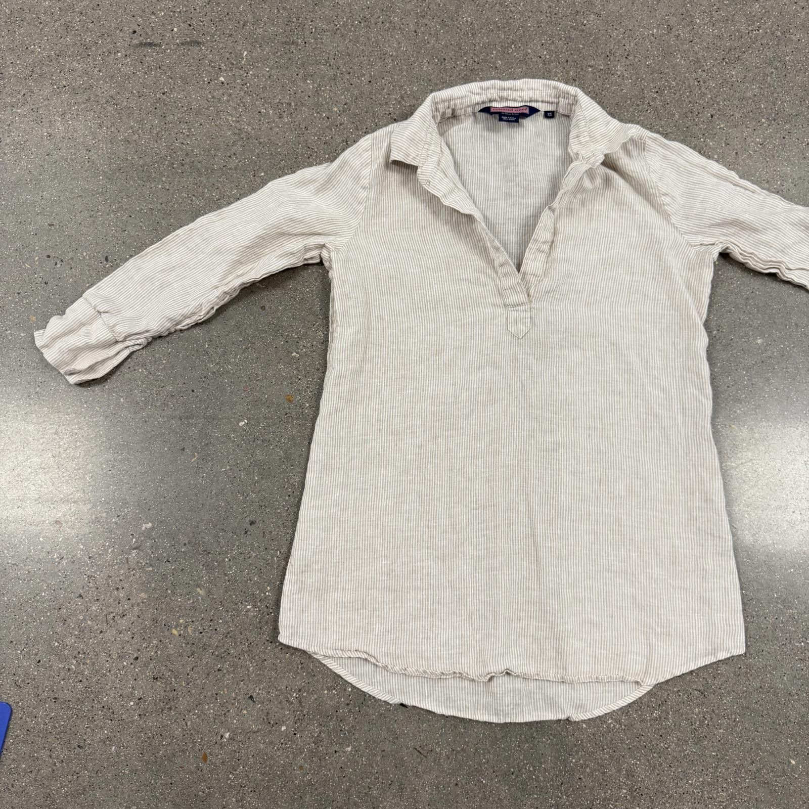 Vineyard Vines Vineyard Vines Women's 100% Linen Tunic - XS Blouse Size XS / US 0-2 / IT 36-38 - 1 Thumbnail