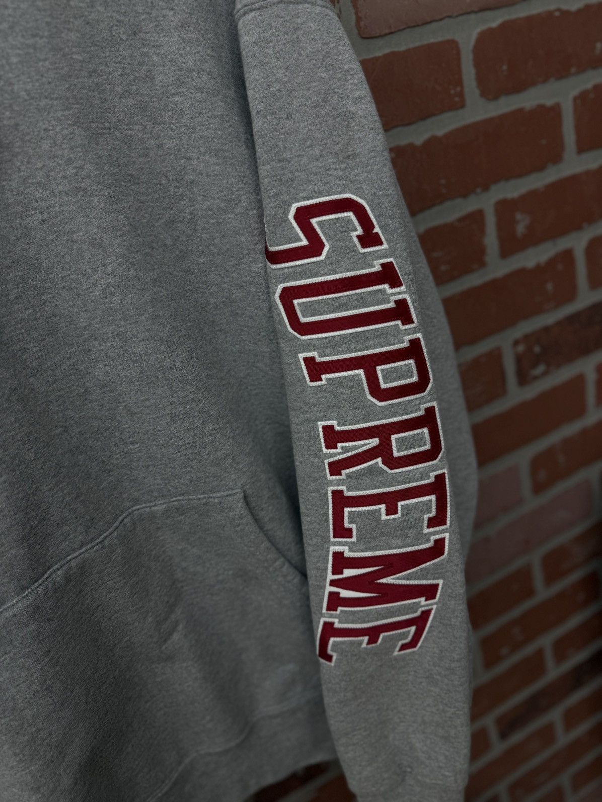 Supreme Supreme Arm Logo Hoodie Grey Size XL 🧼 Size US XL / EU 56 / 4 - 6 Thumbnail