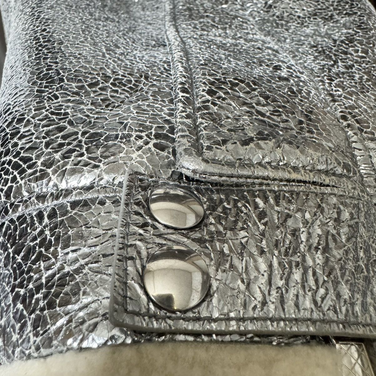 Bottega Veneta RARE Bottega Veneta Shearling Metallic Leather Biker Jacket Size US M / EU 48-50 / 2 - 19 Thumbnail