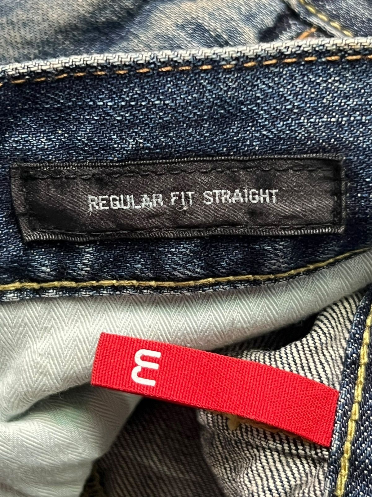 Uniqlo Vintage Uniqlo UJ S002 Japan - Faded Mud Wash Jeans Size US 33 - 13 Thumbnail