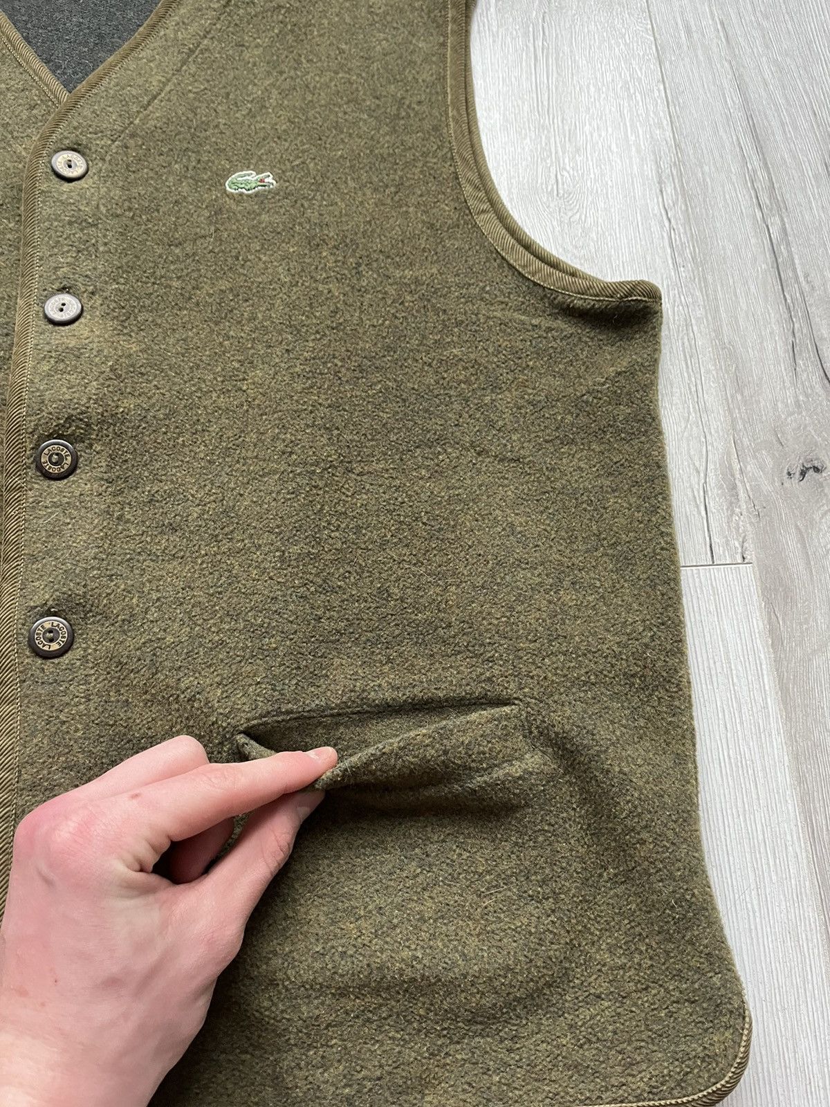 Lacoste × Vintage Vintage 00s Dark Green Lacoste Wool Sweater Button Up Vest Size US L / EU 52-54 / 3 - 4 Thumbnail