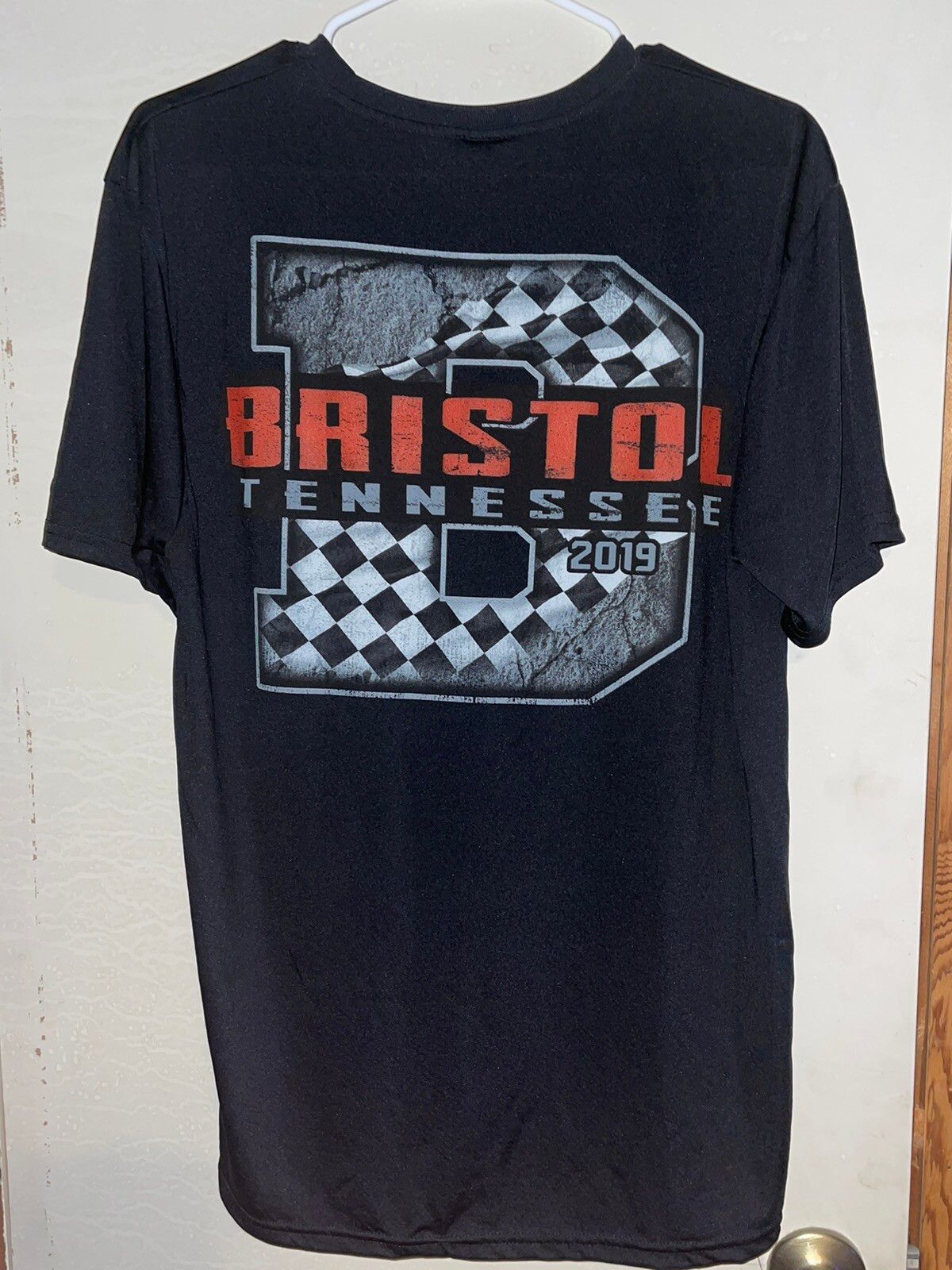 Gildan Bristol Tennessee Racing 2019 T Shirt Mens Size Large Gildan Size US L / EU 52-54 / 3 - 2 Preview