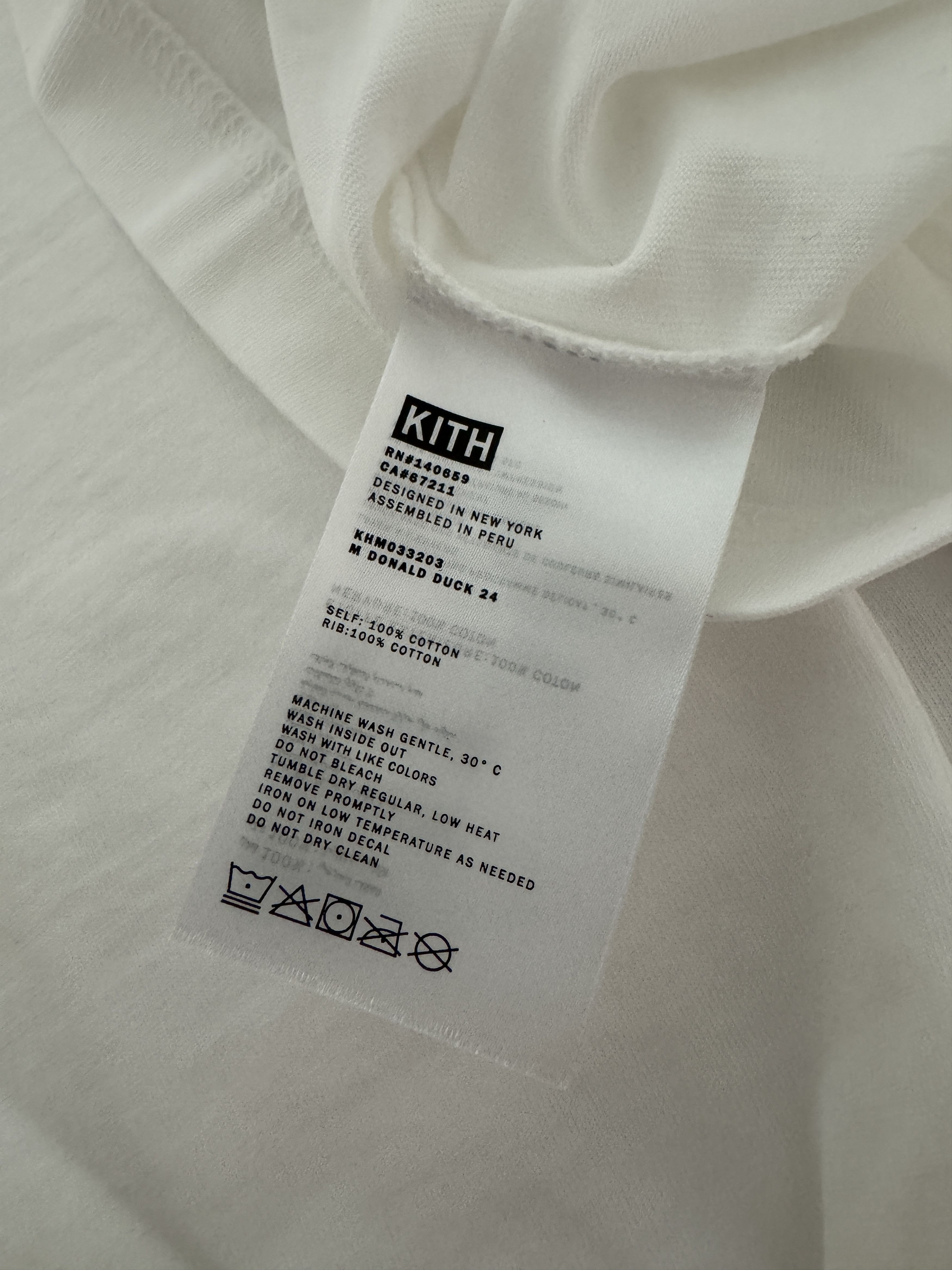 Kith KITH x Disney - Donald Duck Astronaut Logo Tee White T-Shirt Size US L / EU 52-54 / 3 - 13 Thumbnail