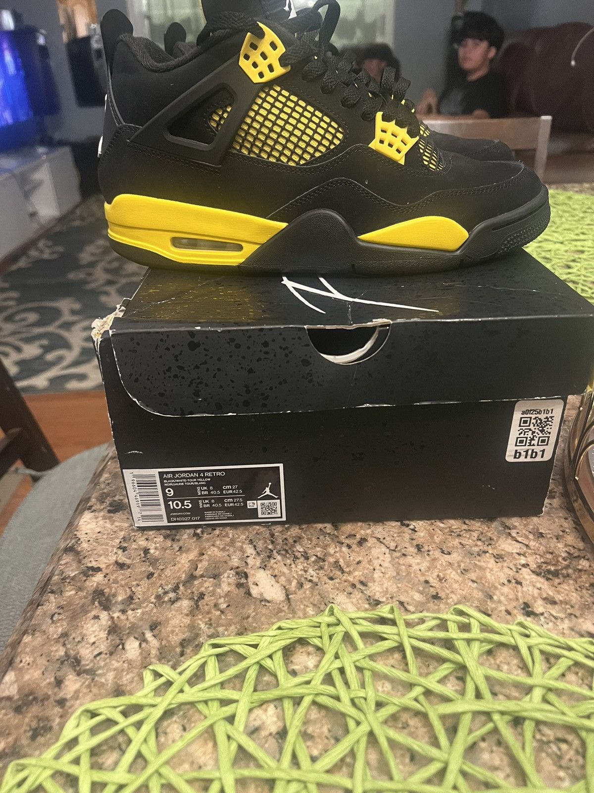 Jordan Brand Jordan thunders Size US 9 / EU 42 - 2 Thumbnail