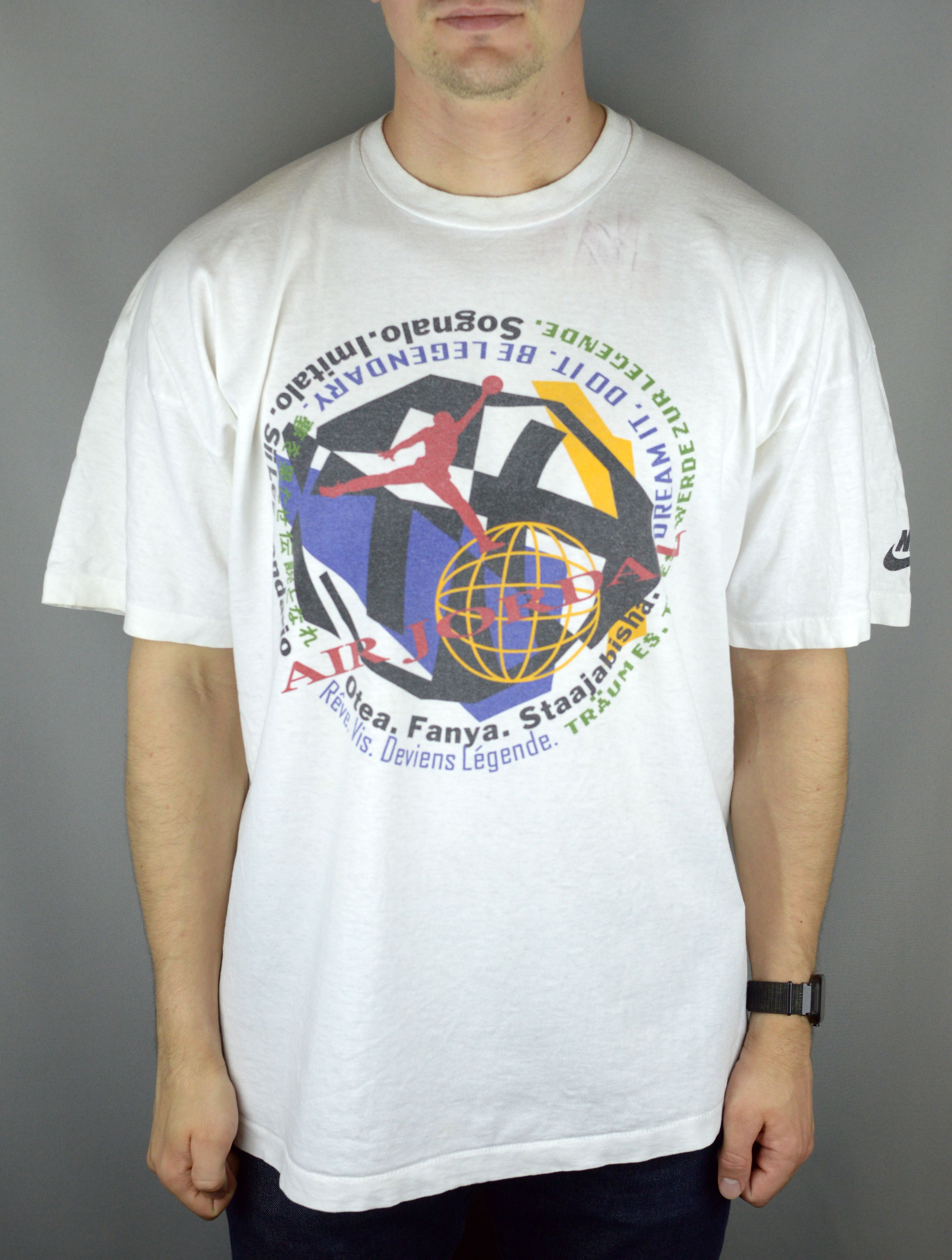 Jordan Brand × Nike × Vintage Vintage Nike Air Jordan t shirt Size US XL / EU 56 / 4 - 1 Thumbnail