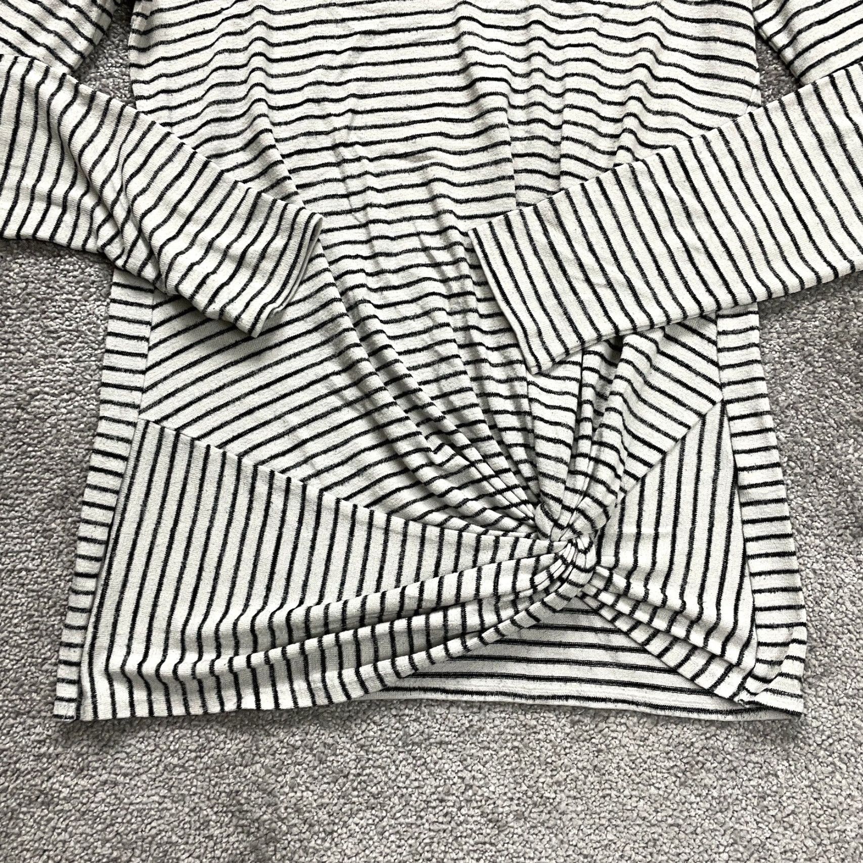 Banana Republic Banana Republic Sweater Shirt Womens Small White Striped Long Sleeve Gathered Size S / US 4 / IT 40 - 2 Thumbnail