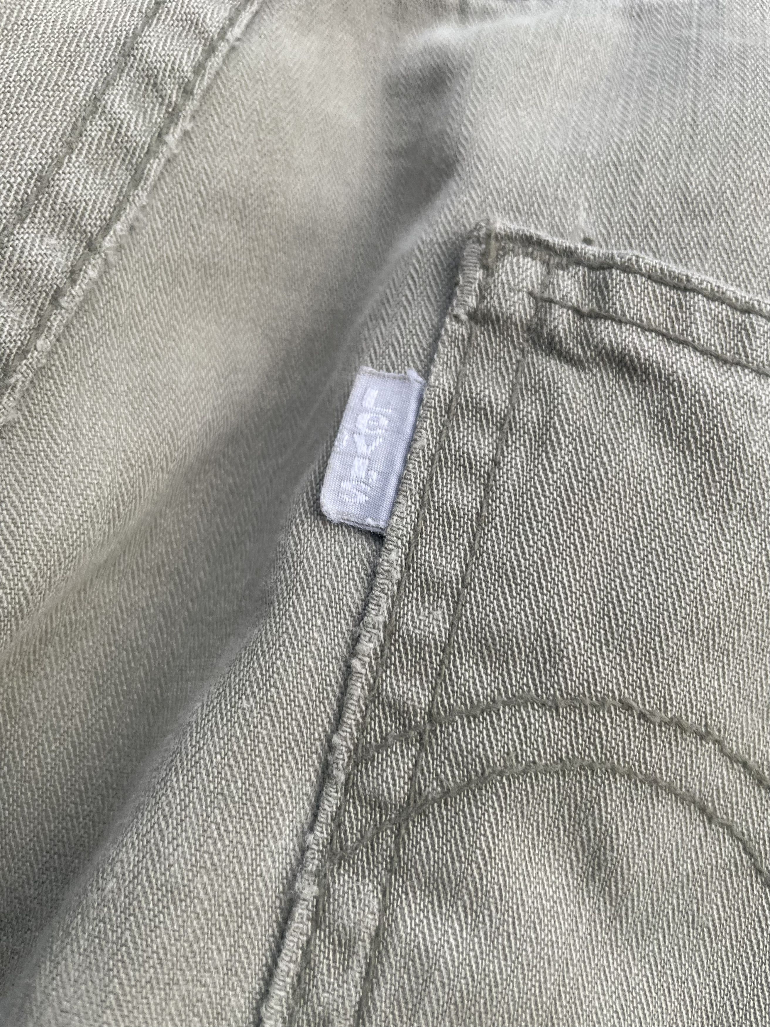 Levi's Vintage 1994 Levis Silvertab Loose Size US 28 / EU 44 - 12 Thumbnail