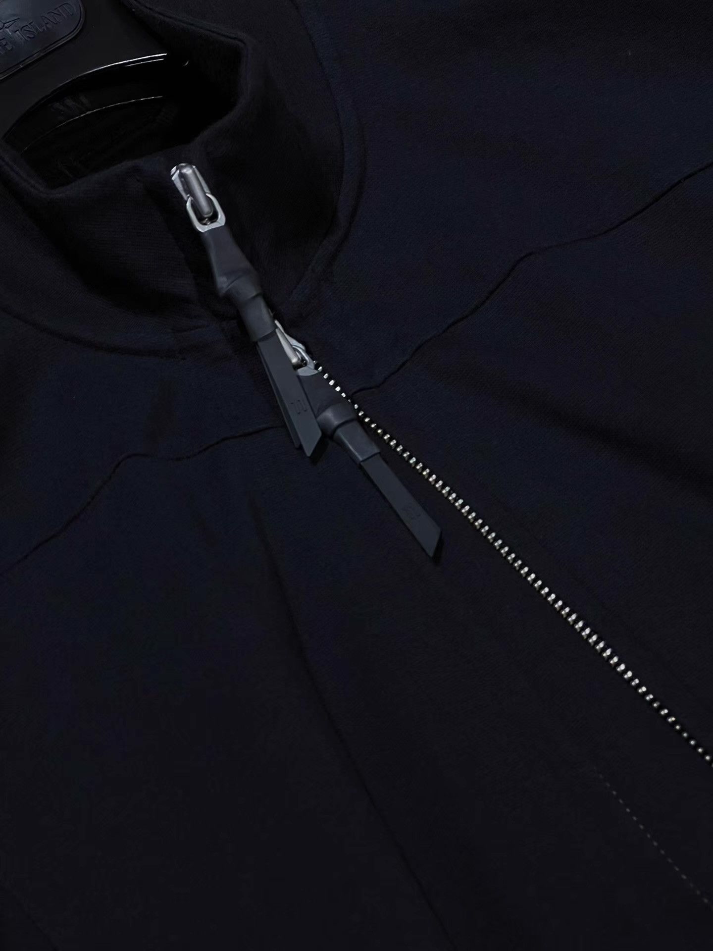 Boris Bidjan Saberi 11 ByBorisBidjanSaberiEarlyRunwayParachuteJacketArchive Q13 Size US L / EU 52-54 / 3 - 3 Thumbnail