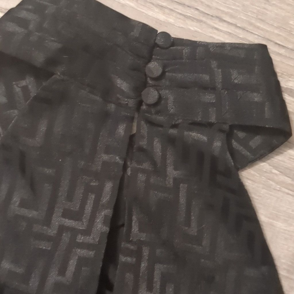 Express Express black sleeveless blouse size XS Size XS / US 0-2 / IT 36-38 - 5 Thumbnail