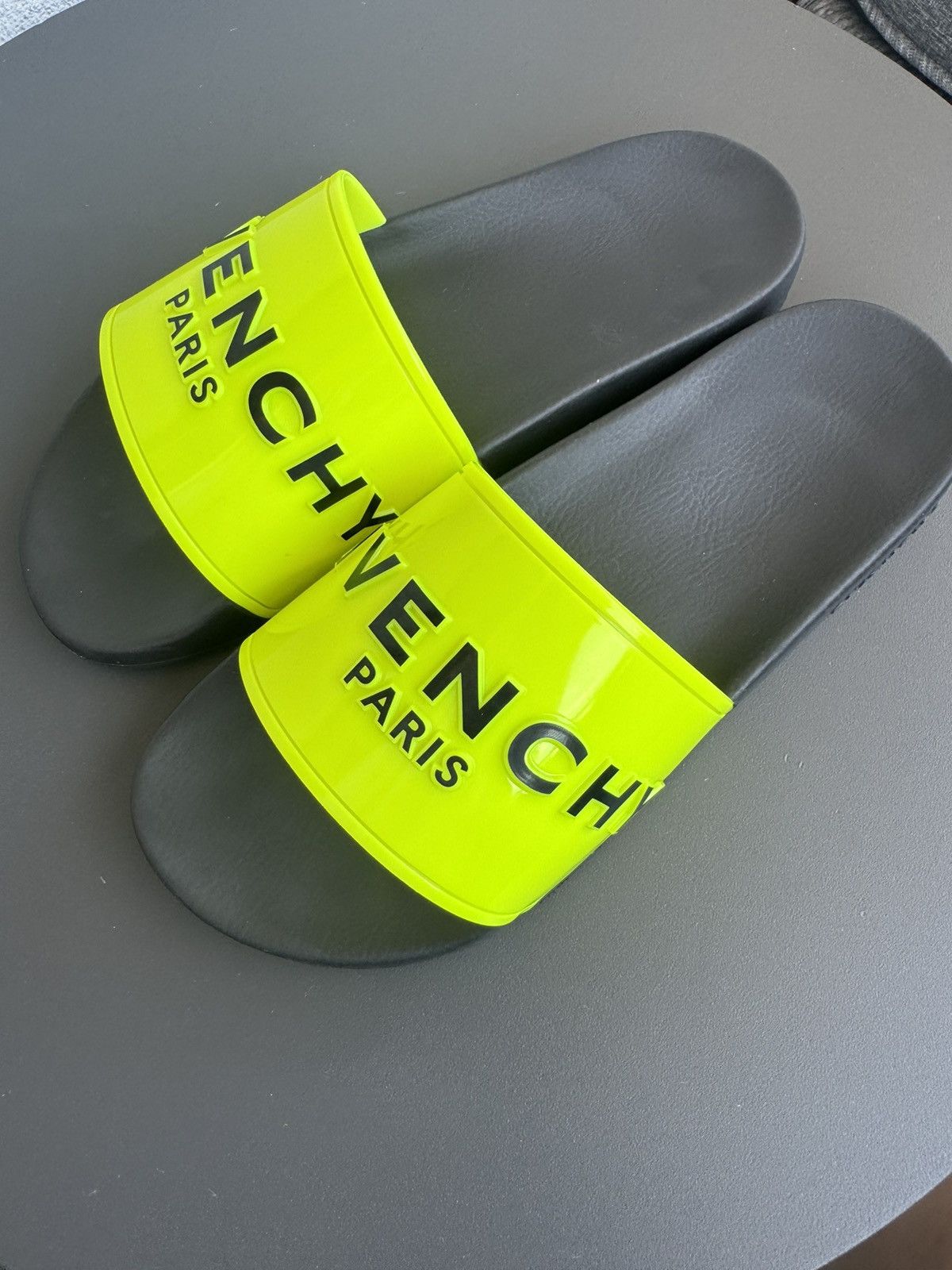 Givenchy slides lime green best sale