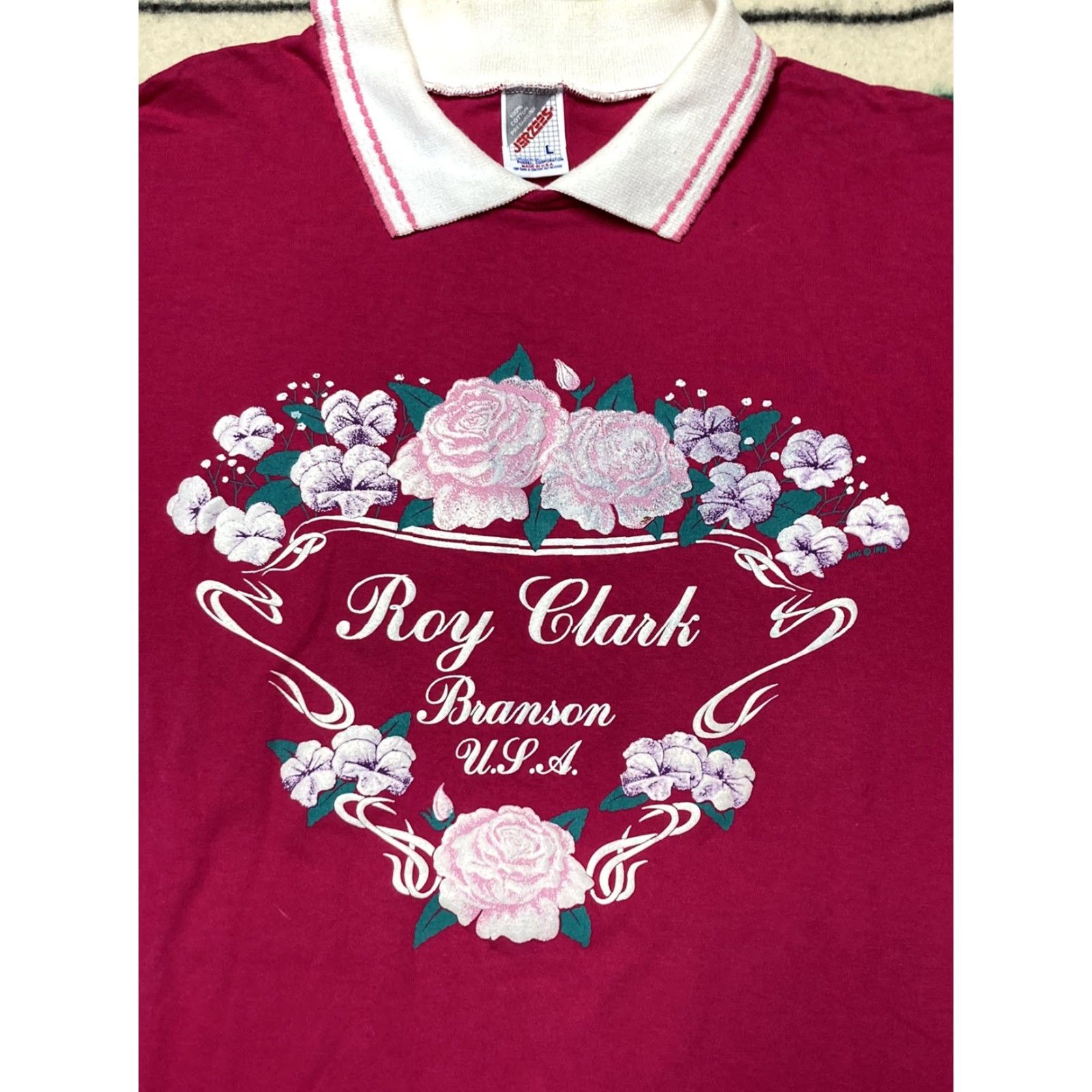 Clarks VINTAGE Roy Clark T-Shirt Collared Country Music Flowers Branson Missouri Large Pink Men Size US L / EU 52-54 / 3 - 2 Thumbnail