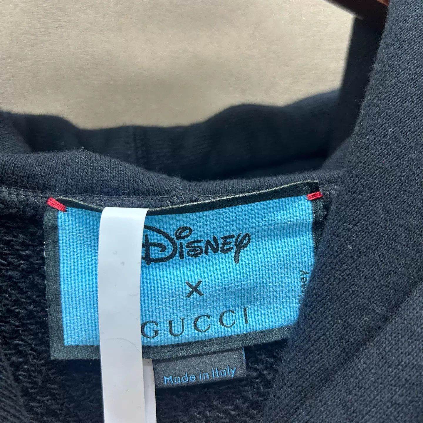 Gucci Gucci x Disney Donald Duck Logo Hoodie L 99 New Size US L / EU 52-54 / 3 - 3 Thumbnail