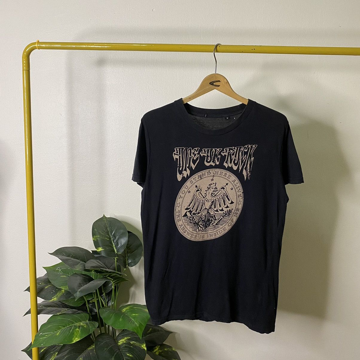 Band Tees × Japanese Brand × Vintage 2011 One Ok Rock Japanese Rock Band Answer Is Near Tee Size US M / EU 48-50 / 2 - 1 Thumbnail