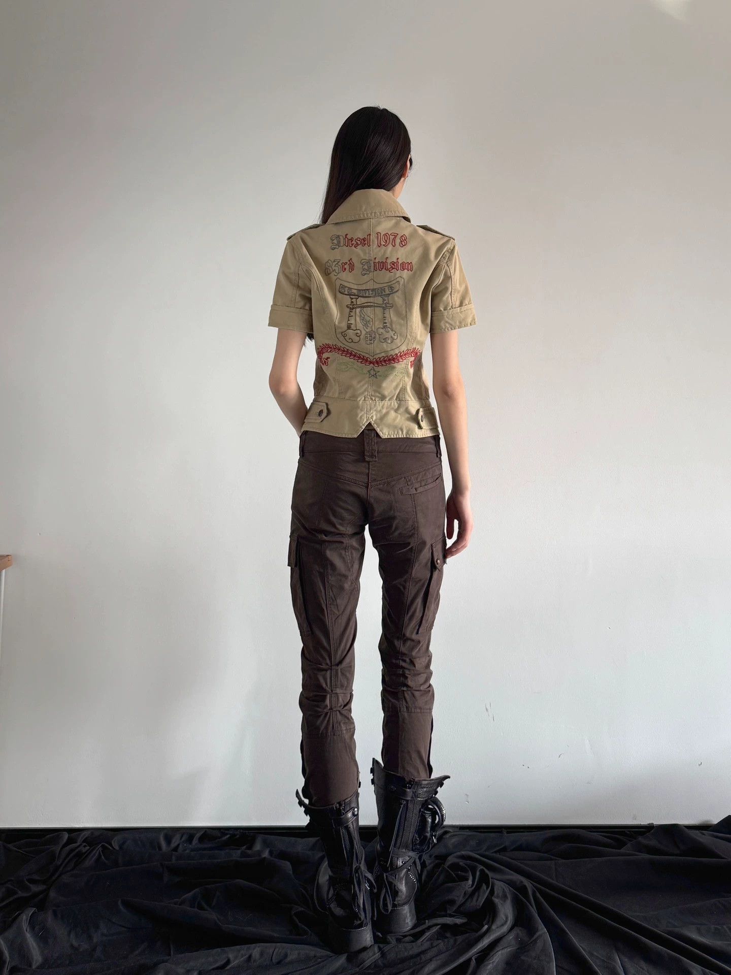 Vintage Vintage Italian Beaded Fitted Low-Rise Crop Pants Size 25" / US 0 / IT 36 - 2 Thumbnail