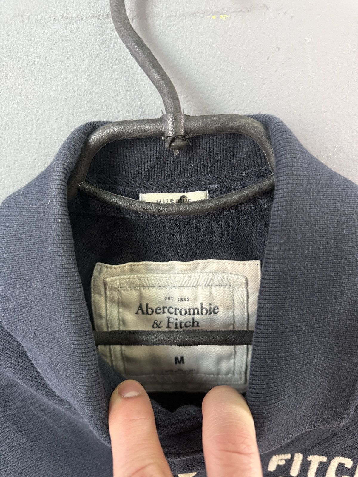 Abercrombie & Fitch Authentic Blue Graphic Tee Abercrombie and Fitch Size US M / EU 48-50 / 2 - 4 Thumbnail