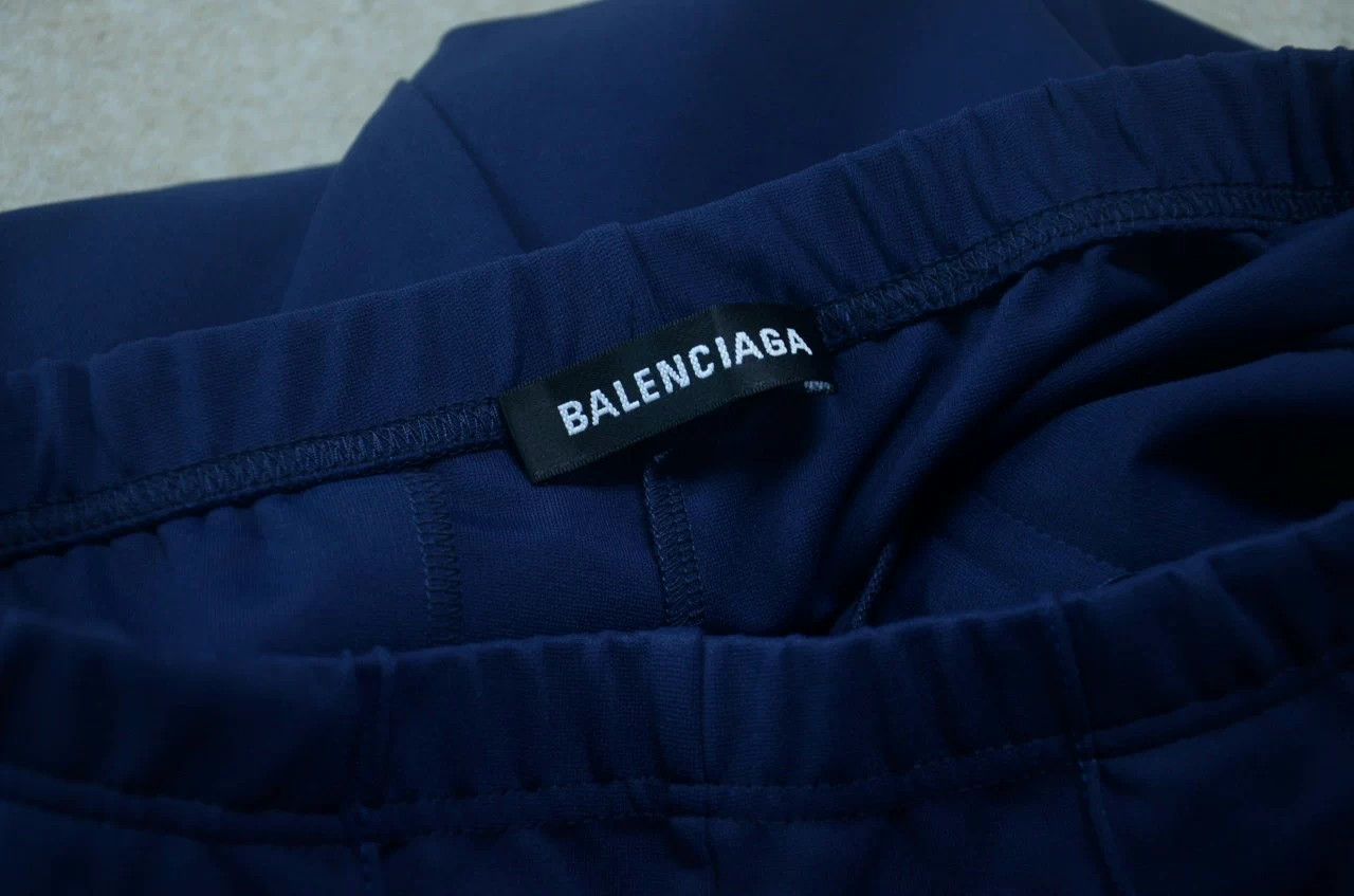 Balenciaga Balenciaga mini logo stretch slim fit track pants XS Size US 27 - 7 Thumbnail