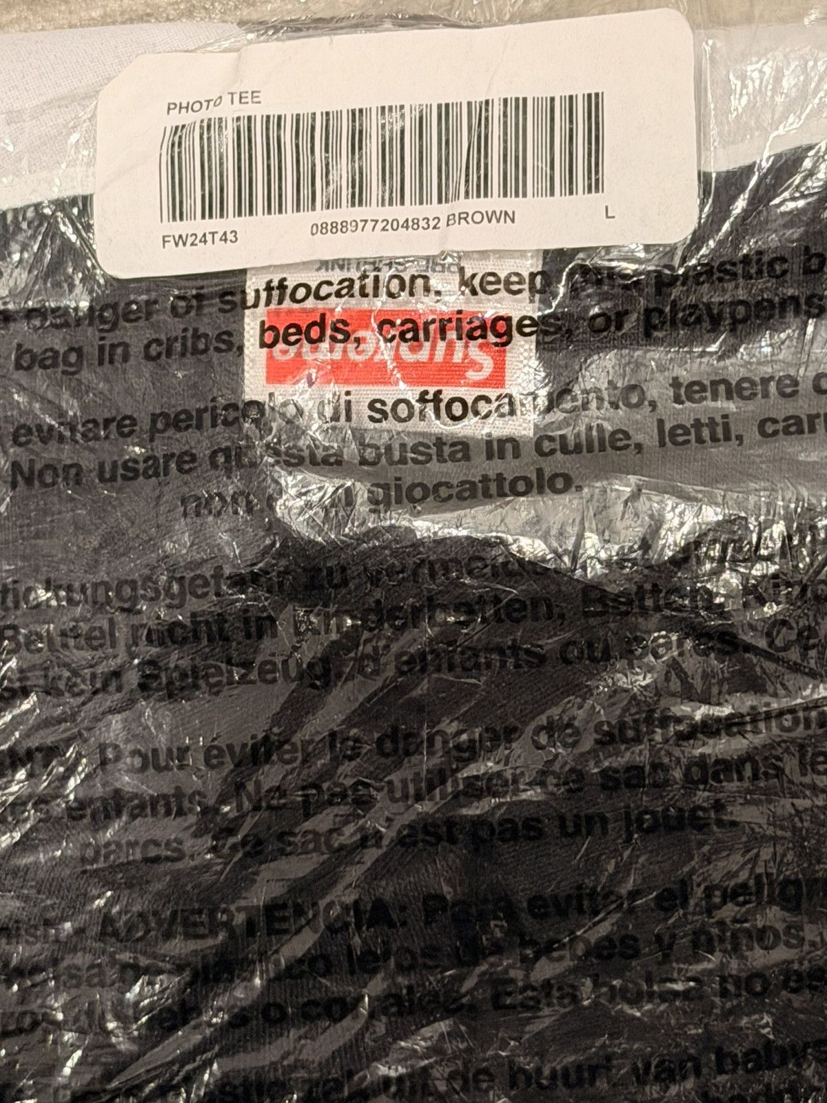 Supreme supreme t Size US L / EU 52-54 / 3 - 5 Thumbnail