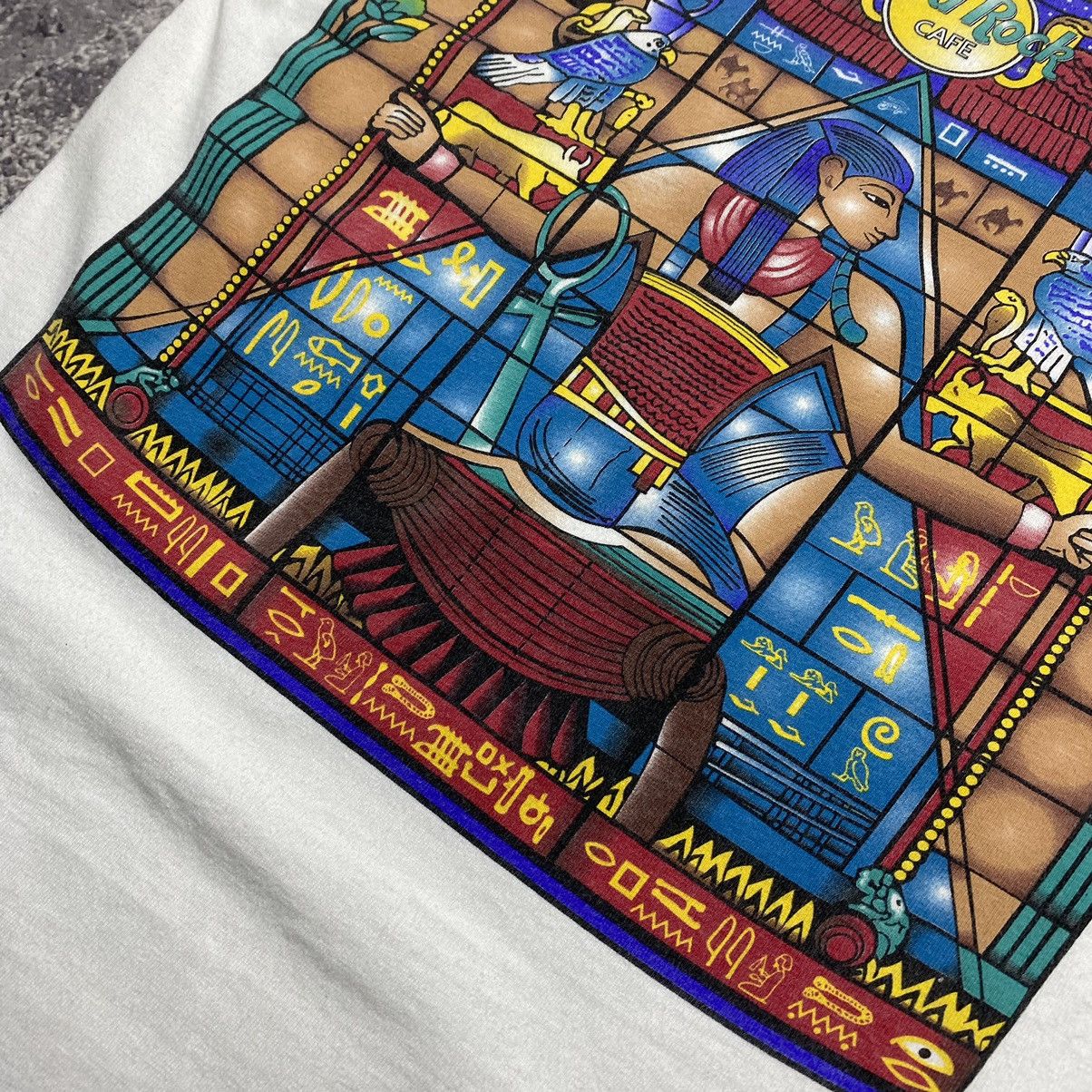 Hard Rock Cafe Vintage Hard Rock Cafe Pharaoh Big graphic logo tee Size US S / EU 44-46 / 1 - 5 Thumbnail