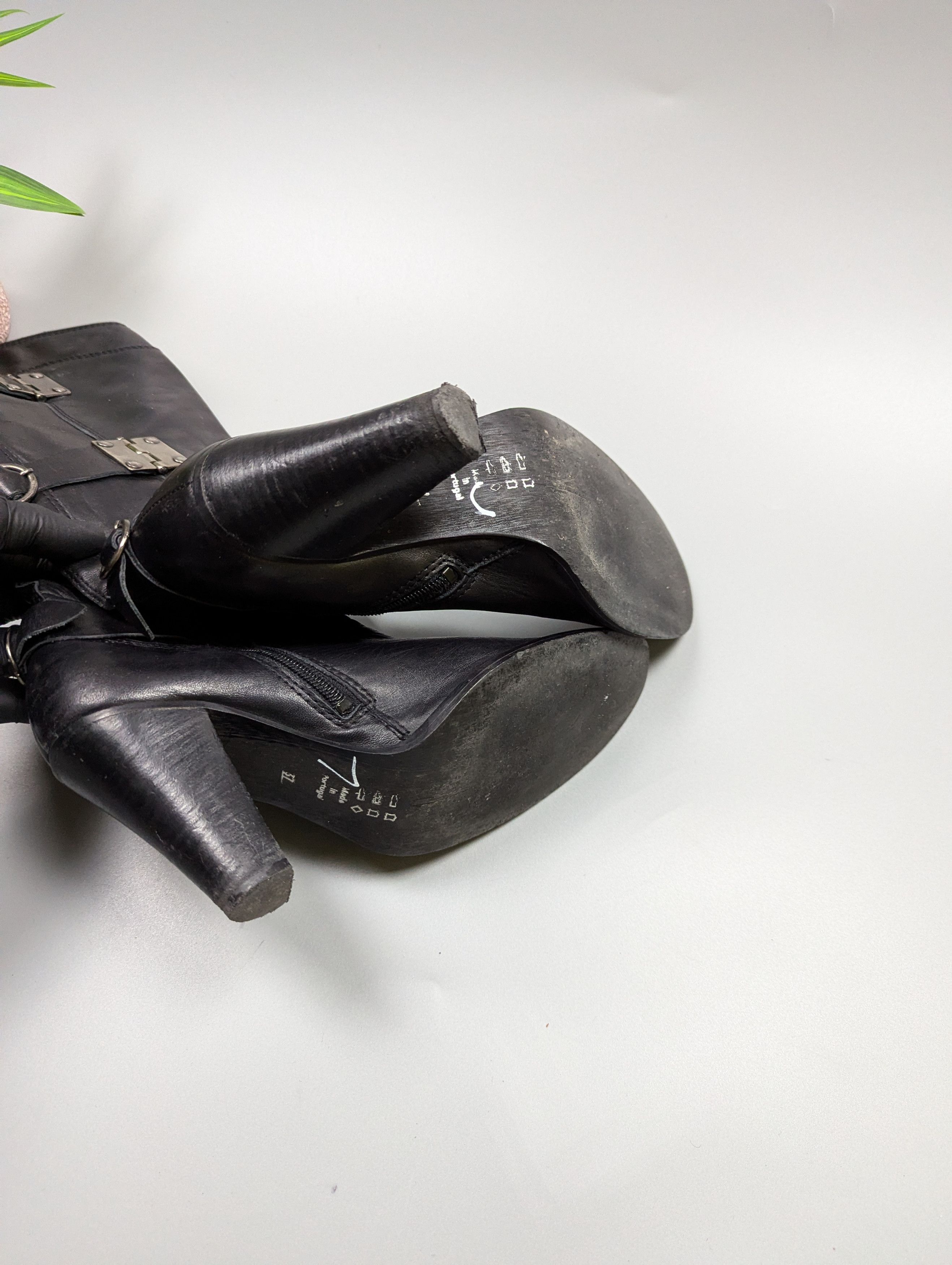 Vintage Vintage Black Leather Tall Boots Women’s EU 37 US 6.5 Size US 7 / IT 37 - 18 Thumbnail