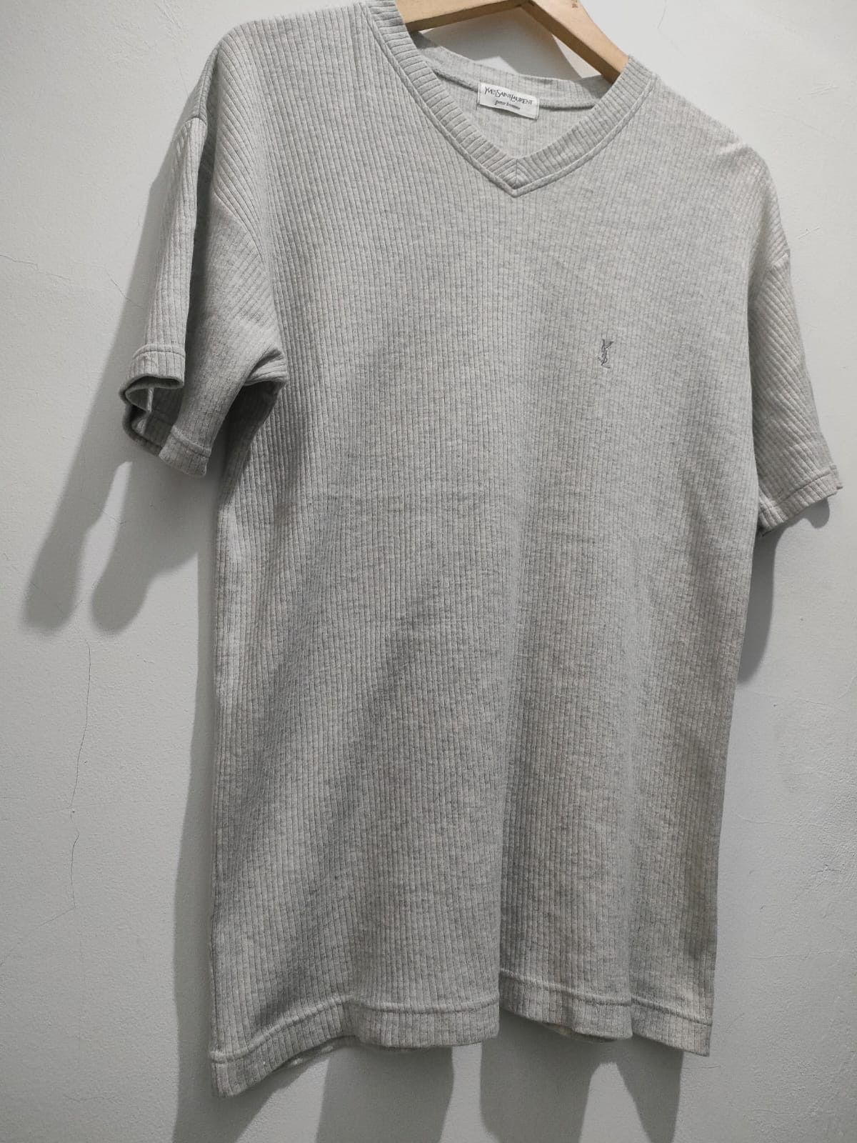 Yves Saint Laurent yves saint laurent v-neck Size US M / EU 48-50 / 2 - 2 Thumbnail