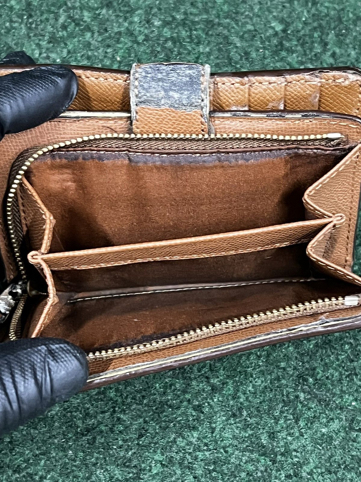 Coach 6 Coach Wallets & Key Cases Size ONE SIZE - 9 Thumbnail