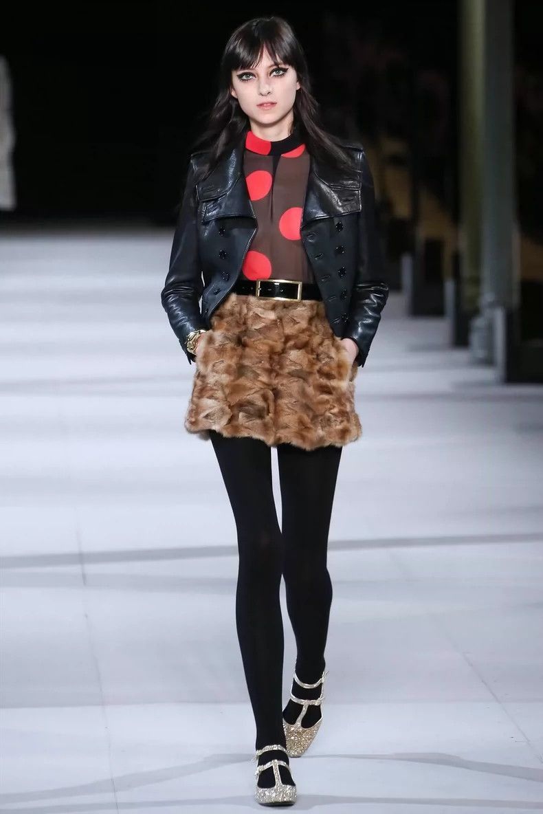 Saint Laurent Paris Saint Laurent Paris Show off fur short skirt-2506 Size US 32 / EU 48 - 6 Thumbnail