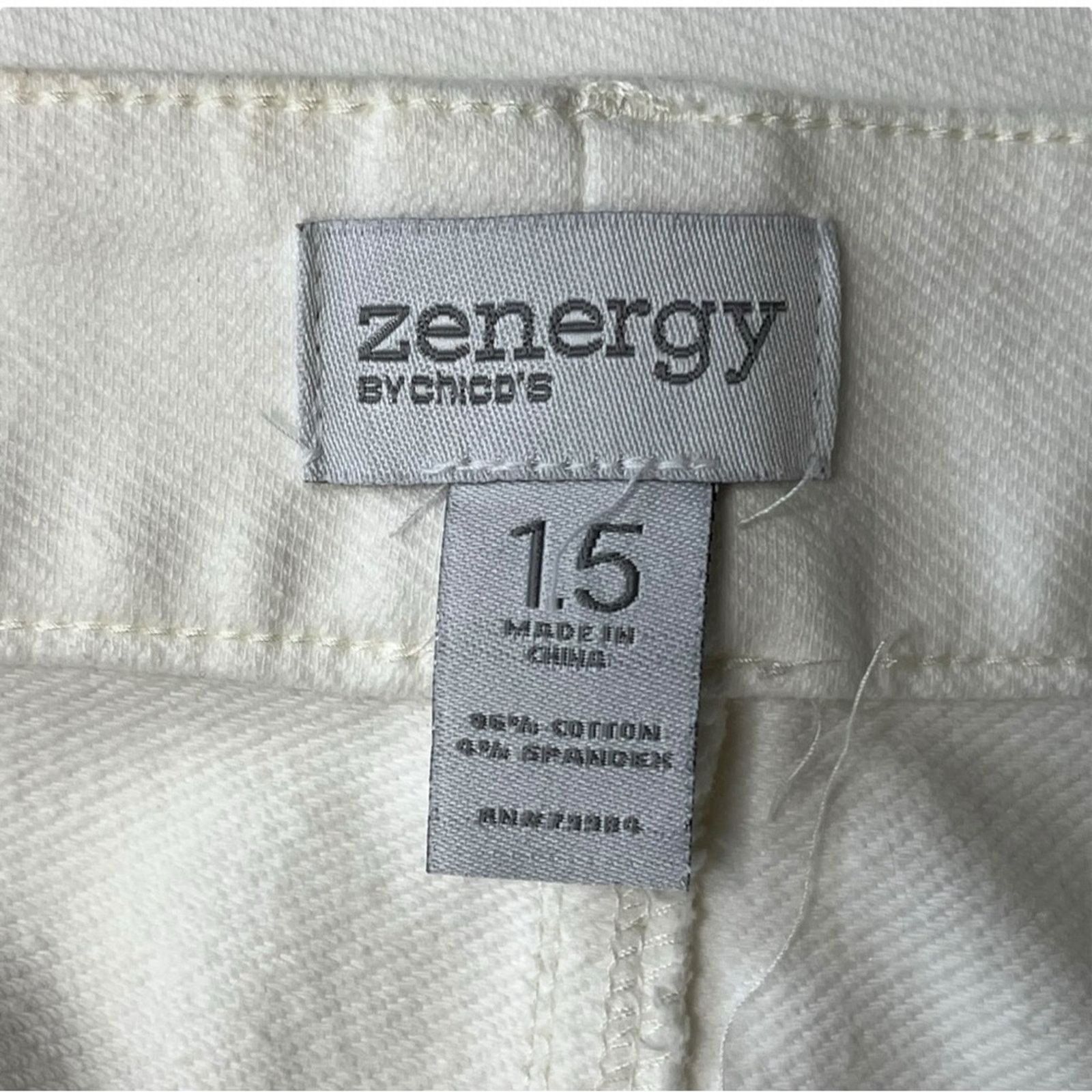 Chicos Zenergy by Chico’s white flare jeans Size 32" / US 10 / IT 46 - 6 Thumbnail