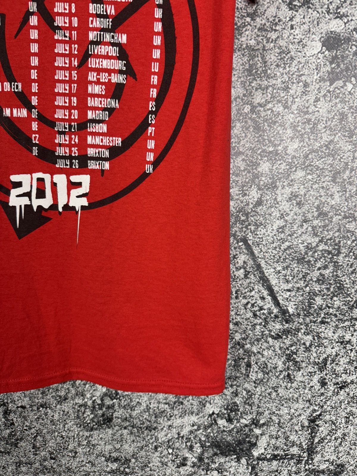 Band Tees Blink-182 Vintage T-Shirt Tour 2012 Concert Band Tee Size S Size US S / EU 44-46 / 1 - 13 Thumbnail