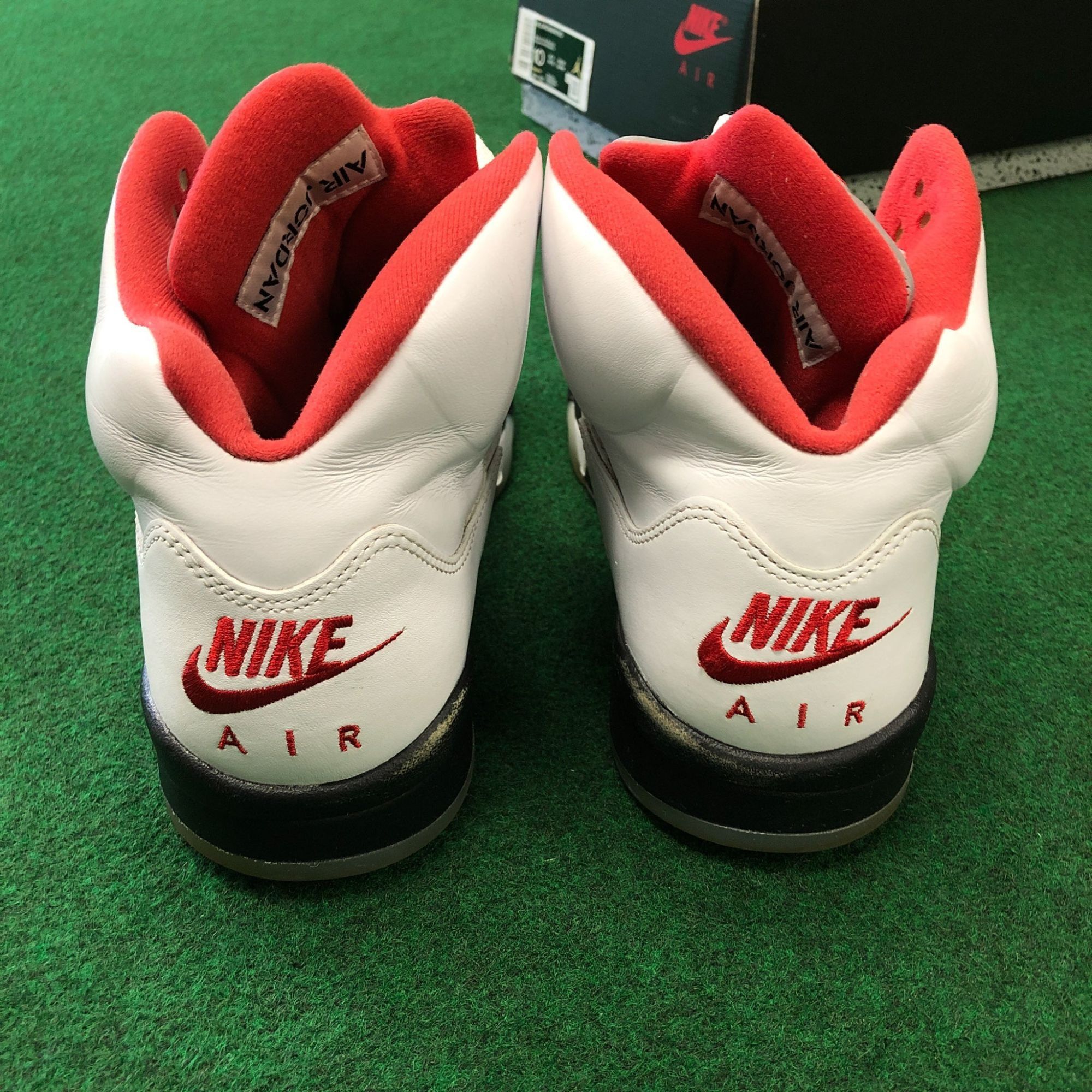 Nike Pre-Owned Air Jordan 5 Retro ‘Fire Red’ 2020 - Size 10 Size US 10 / EU 43 - 5 Thumbnail