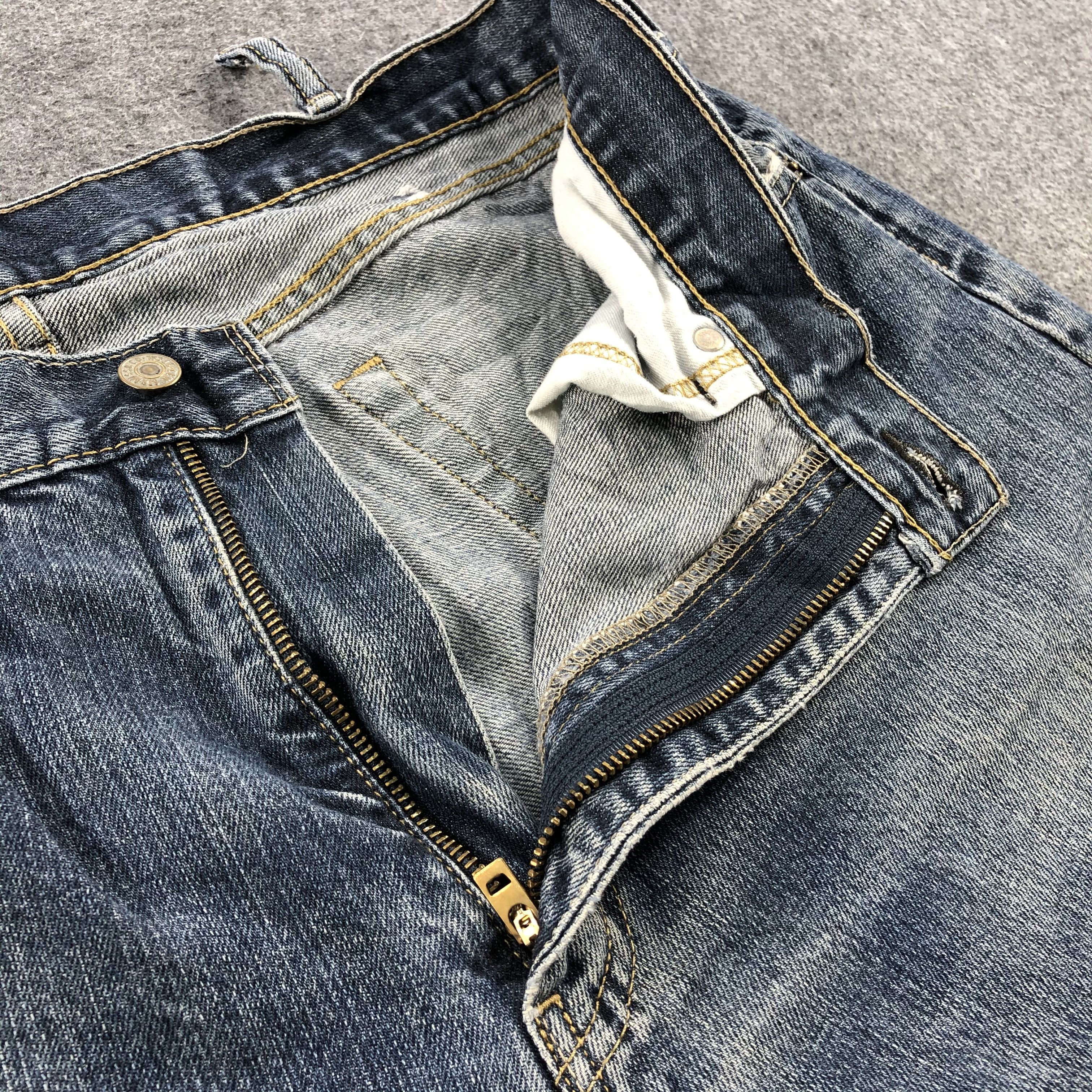 Levi's × Vintage Vintage Blue Wash Levis 505 Jeans-JM1746 Size US 38 / EU 54 - 7 Thumbnail