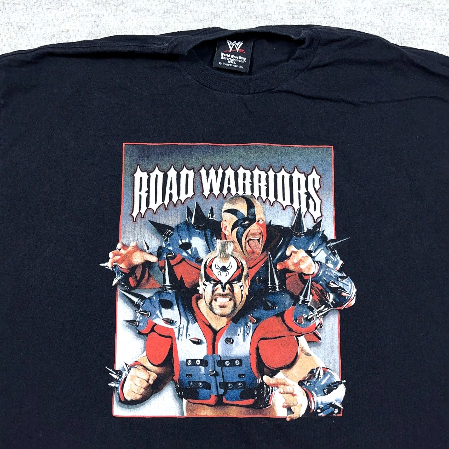 Vintage VINTAGE WWE Road Warriors Shirt Men 2XL Black T-Shirt WWE Y2K 90s 2000s Size US XXL / EU 58 / 5 - 2 Thumbnail