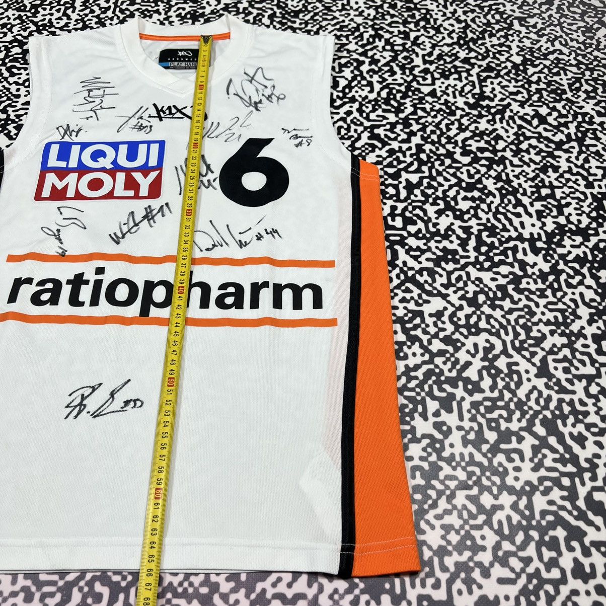 K1X Ratiopharm Ulm Jonas Signed Full Team Rare Basketball Jersey Size US S / EU 44-46 / 1 - 17 Thumbnail