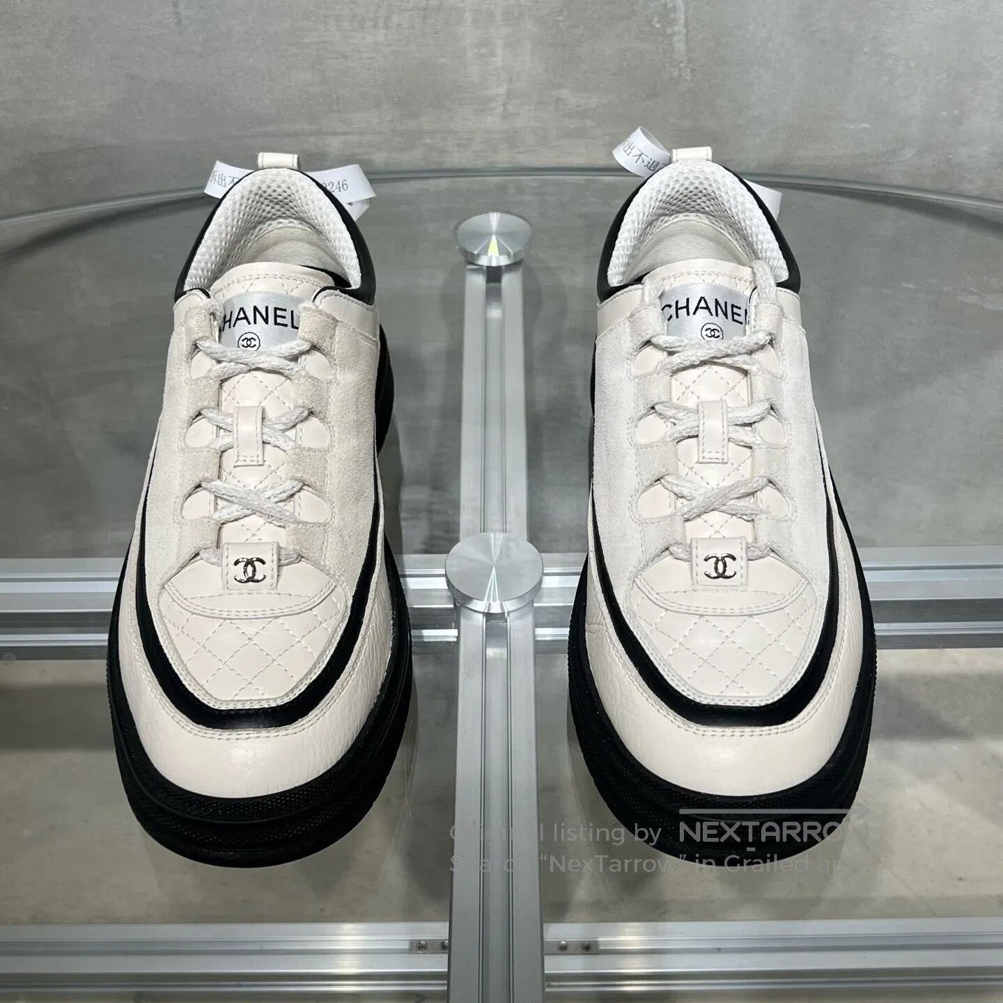 Chanel Chanel 25B Bestseller: Black and White Spliced Leather Thi Size US 8.5 / IT 38.5 - 2 Thumbnail
