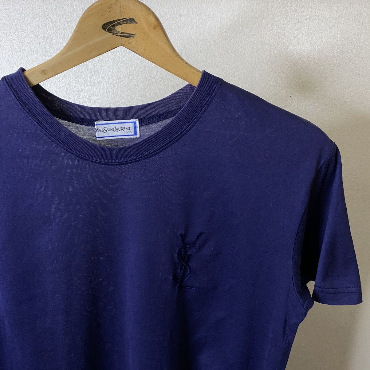 Yves Saint Laurent Vintage YSL Embroidery Small Logo T Shirt Size US S / EU 44-46 / 1 - 2 Thumbnail