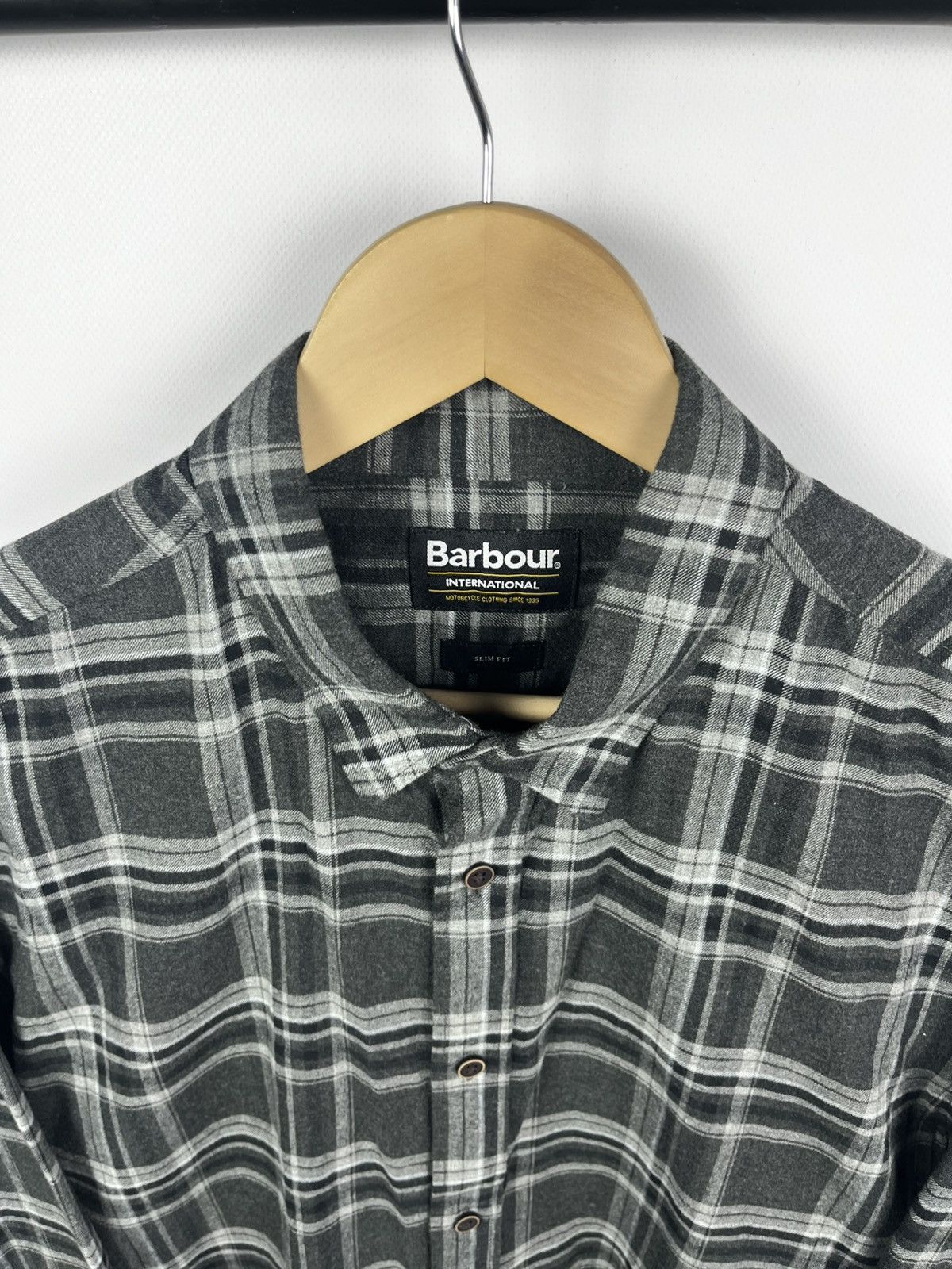 Barbour Barbour international button shirt size m Size US M / EU 48-50 / 2 - 4 Thumbnail