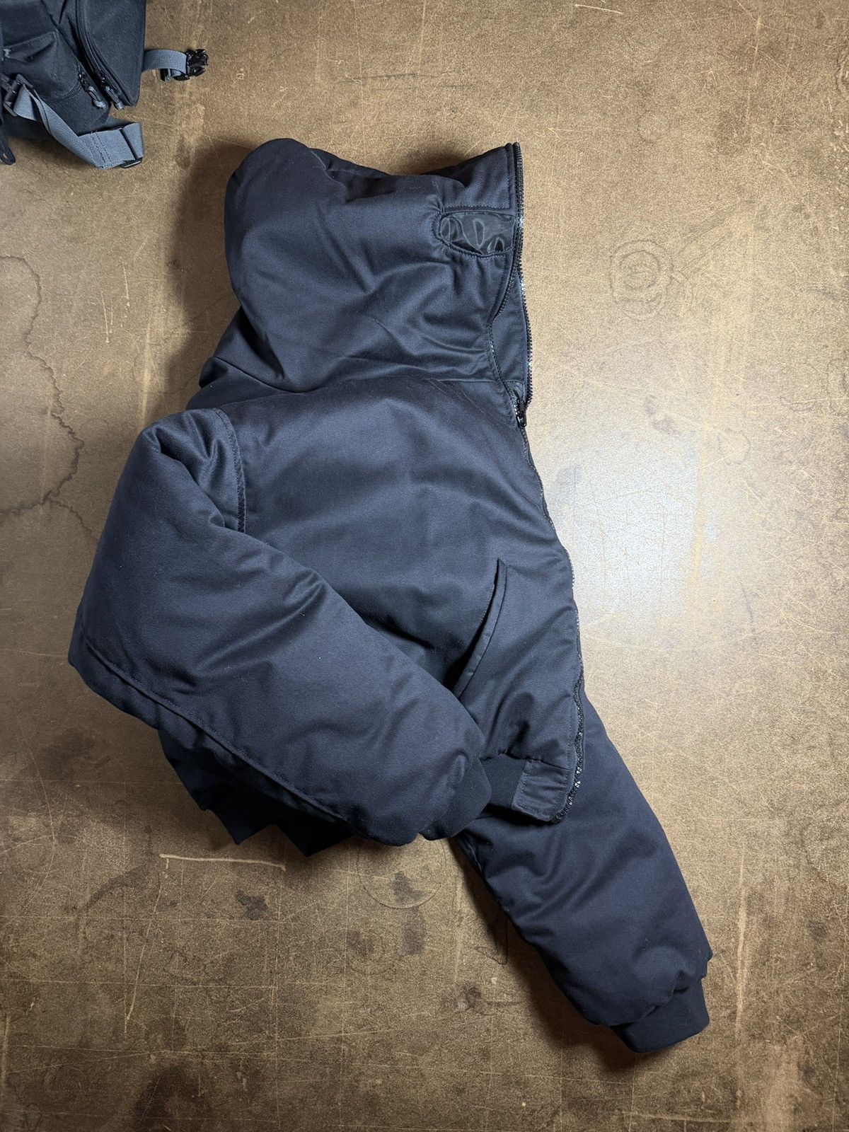 Yeezy FINAL DROP SEASON 9 RUNWAY FULLZIP GIMP Size US XL / EU 56 / 4 - 4 Thumbnail