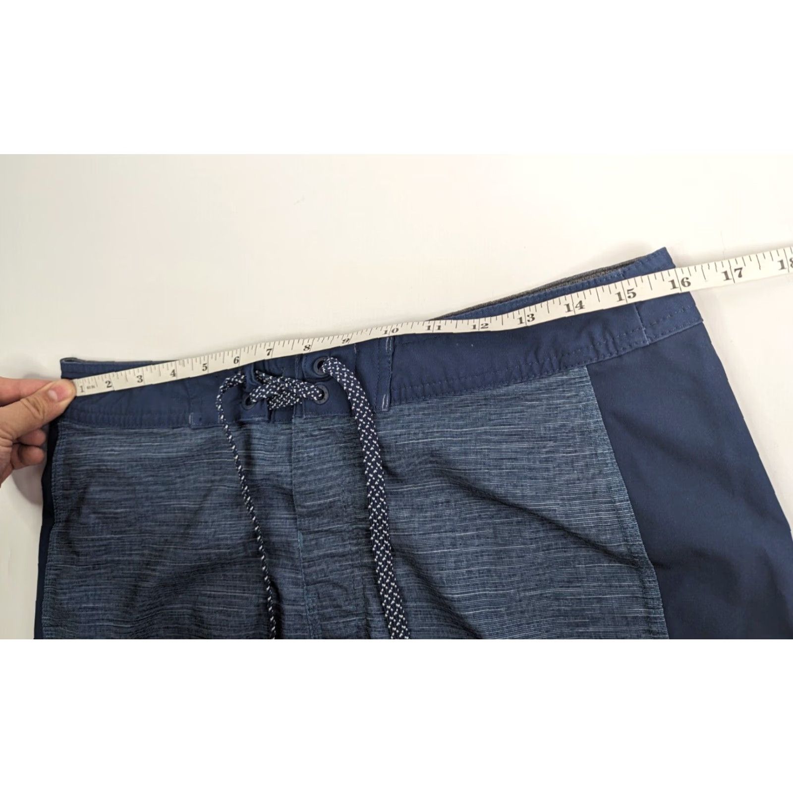 Rip Curl Rip Curl Board Shorts Men 32in Wide Stateside Mirage The Ultimate Hybrid Beach striped blue quick dry water-repellent cargo pocket 2000s Mens Size US 32 / EU 48 - 5 Thumbnail