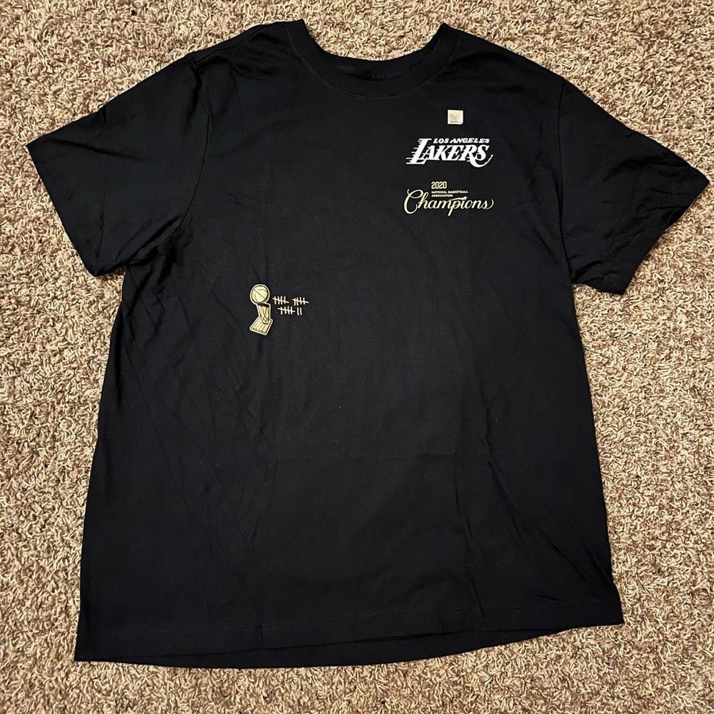 Nike Nike Men’s 2020 NBA Champions Trophy Los Angeles Lakers Tee Size US M / EU 48-50 / 2 - 1 Thumbnail